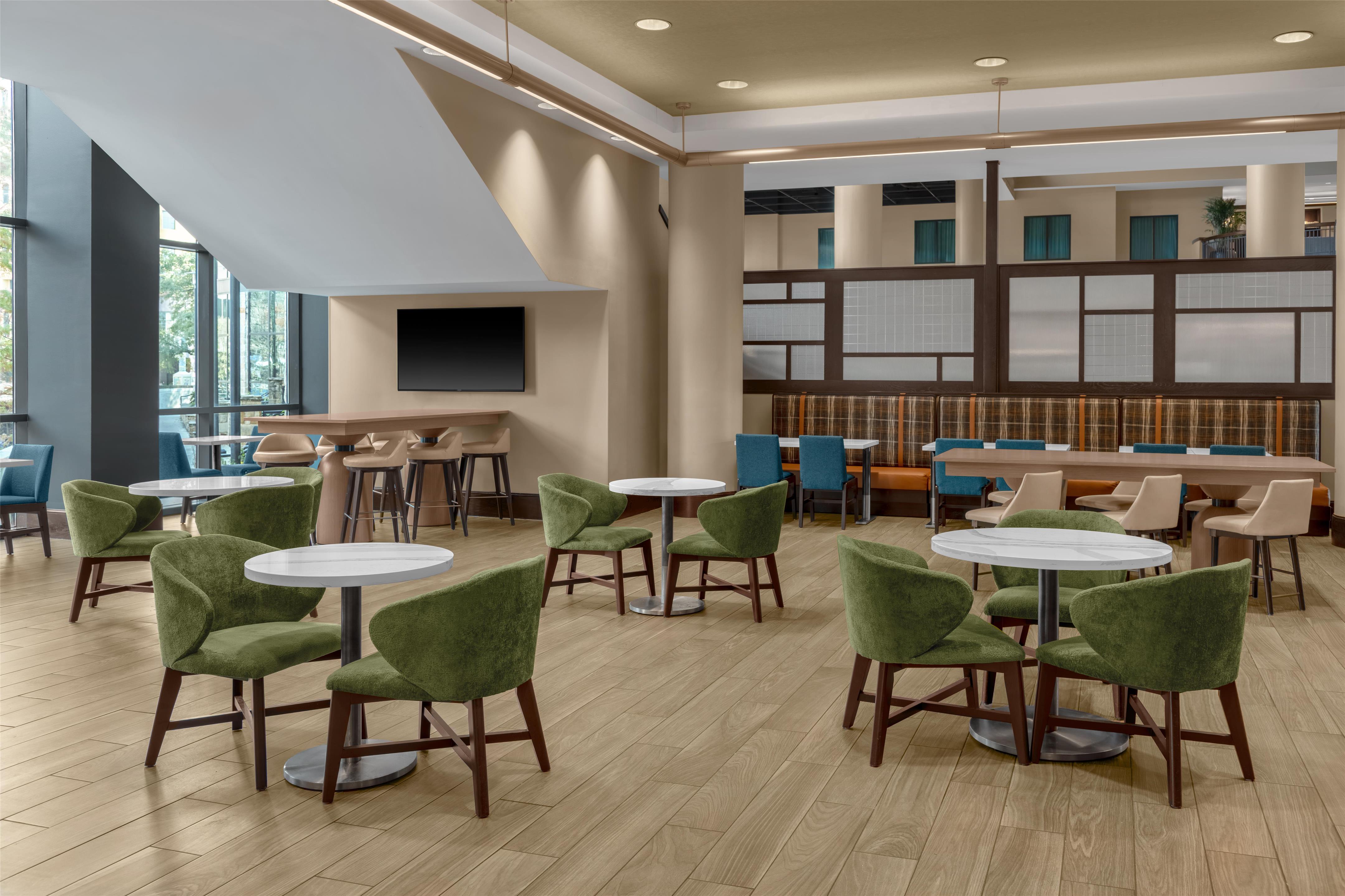 Restaurant | Embassy Suites San Antonio Riverwalk-Downtown