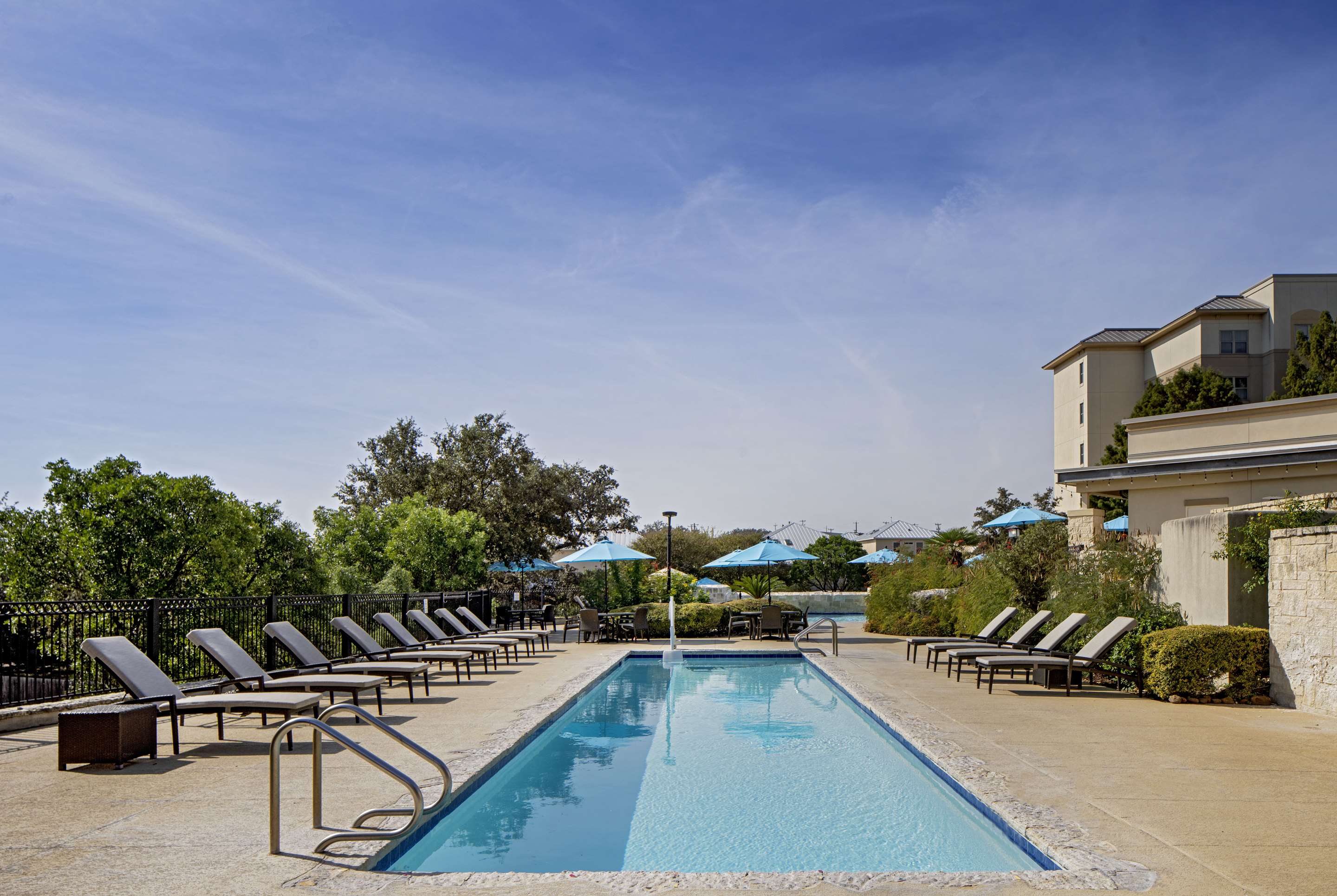 Pool | Hilton San Antonio Hill Country