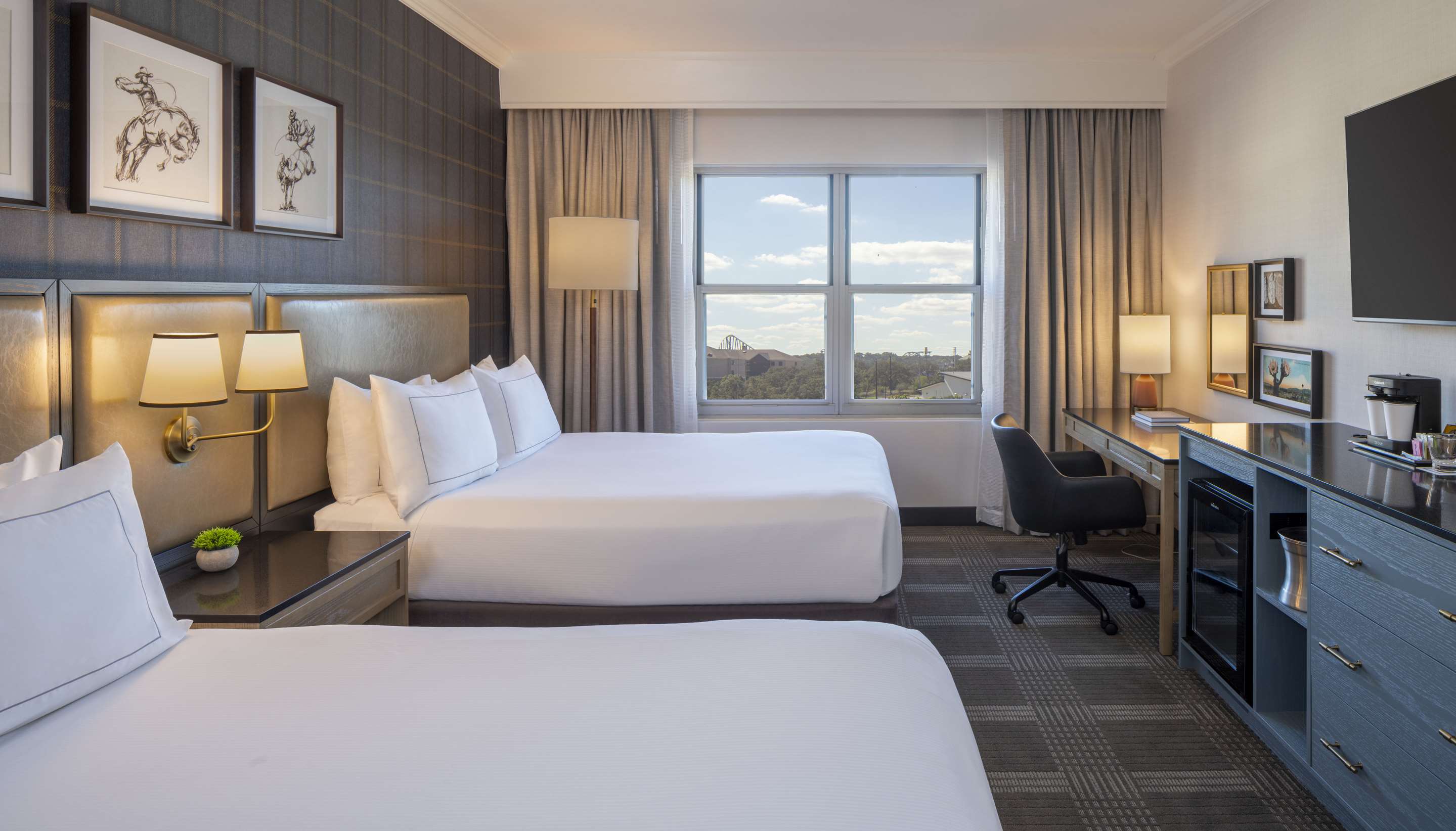 Guest room
