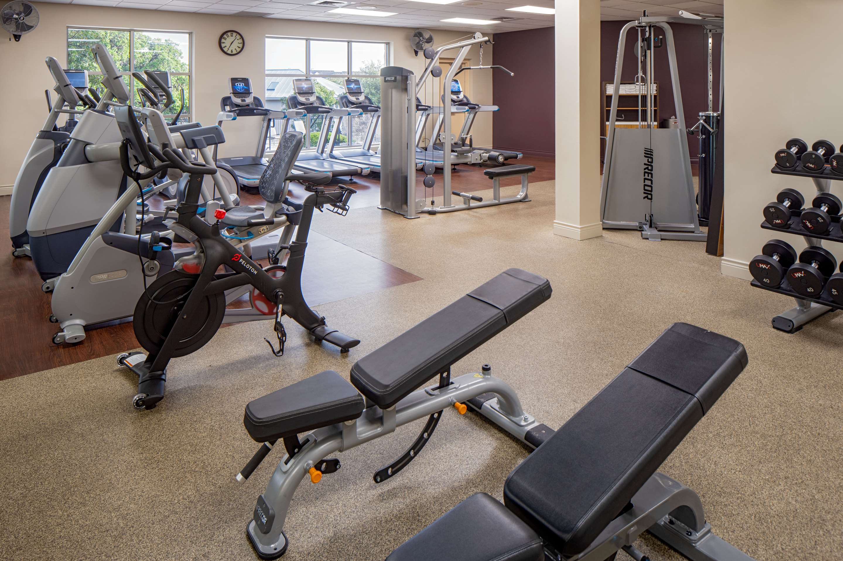 Health club fitness center gym | Hilton San Antonio Hill Country