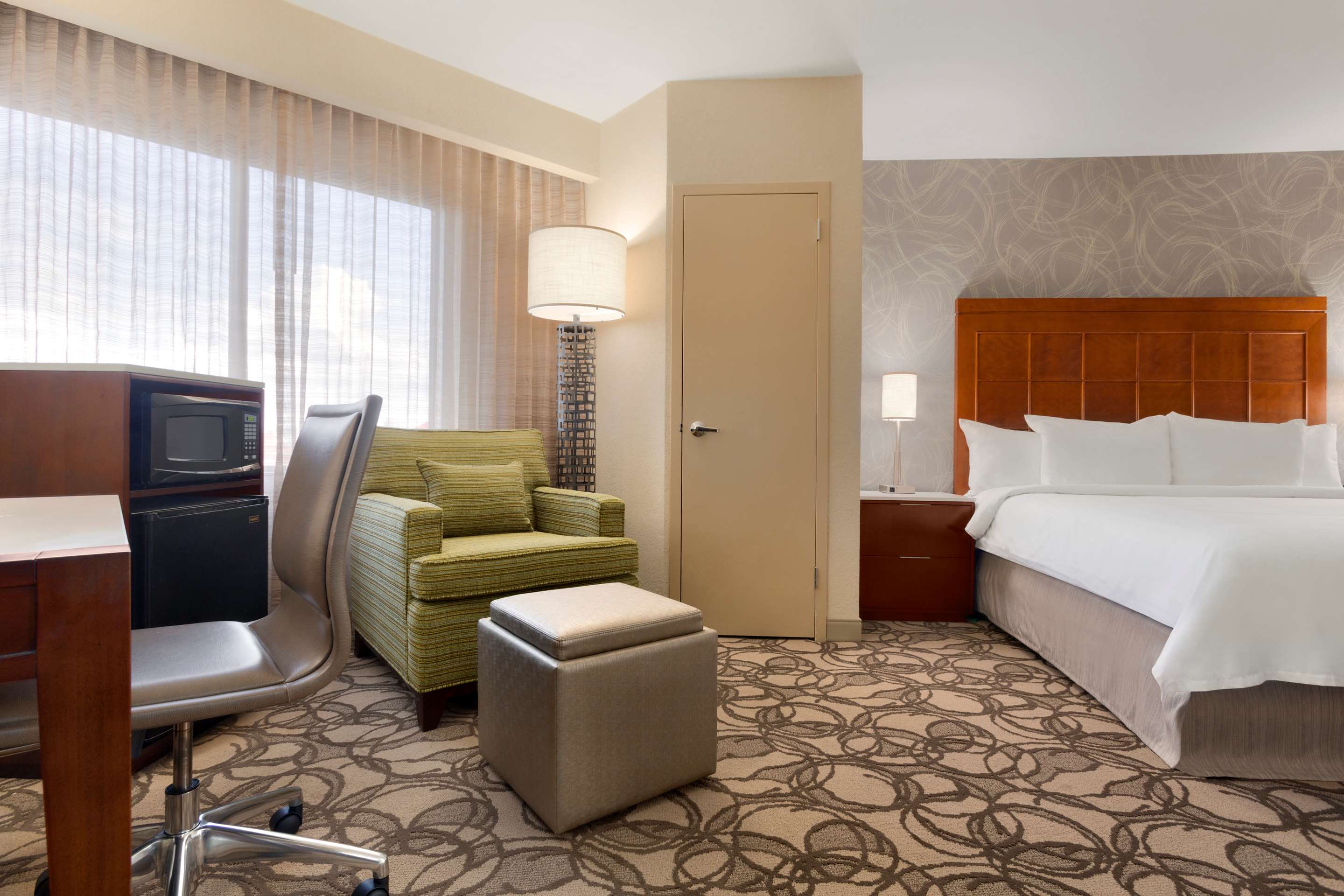 Guest room