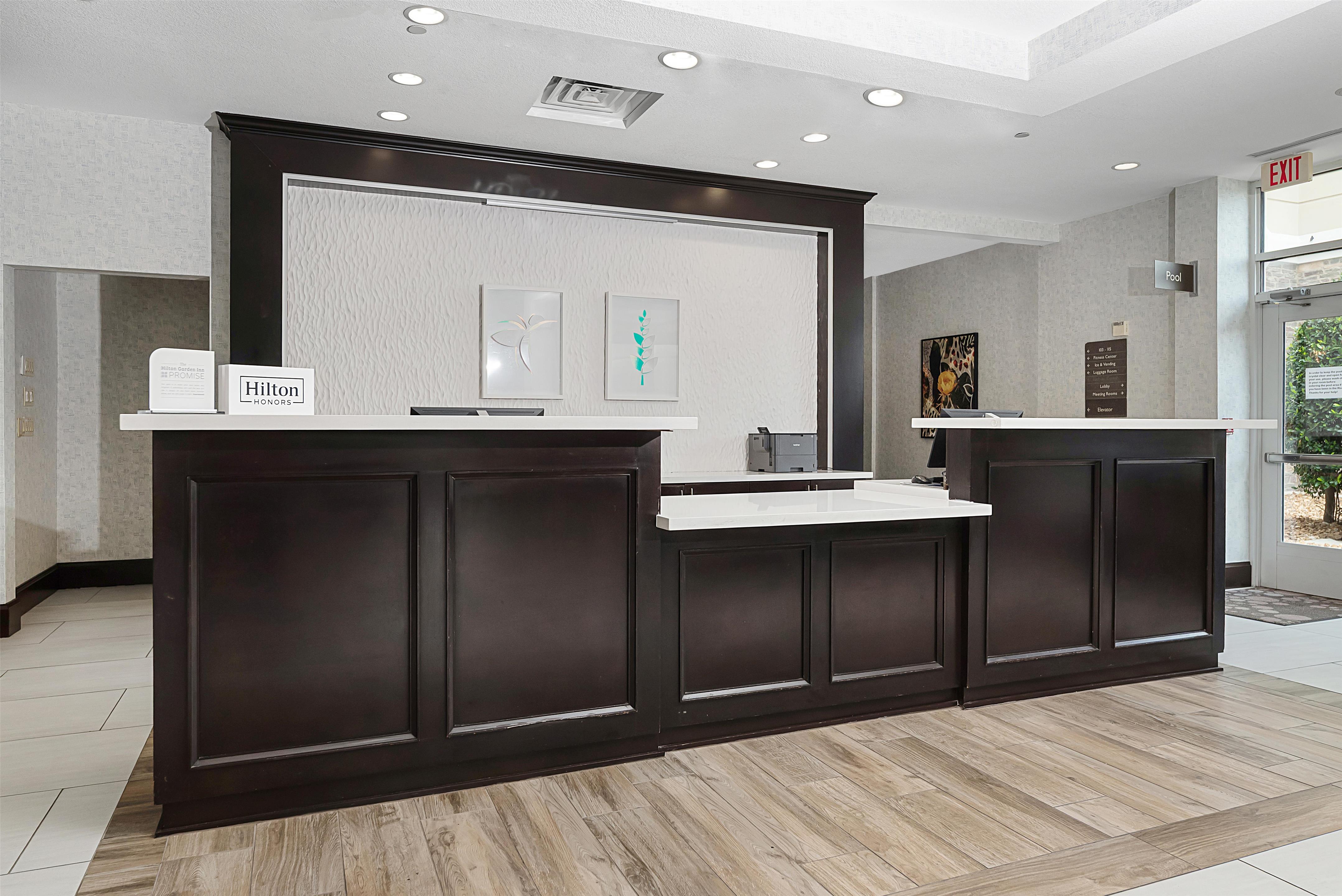 Reception | Hilton Garden Inn New Braunfels