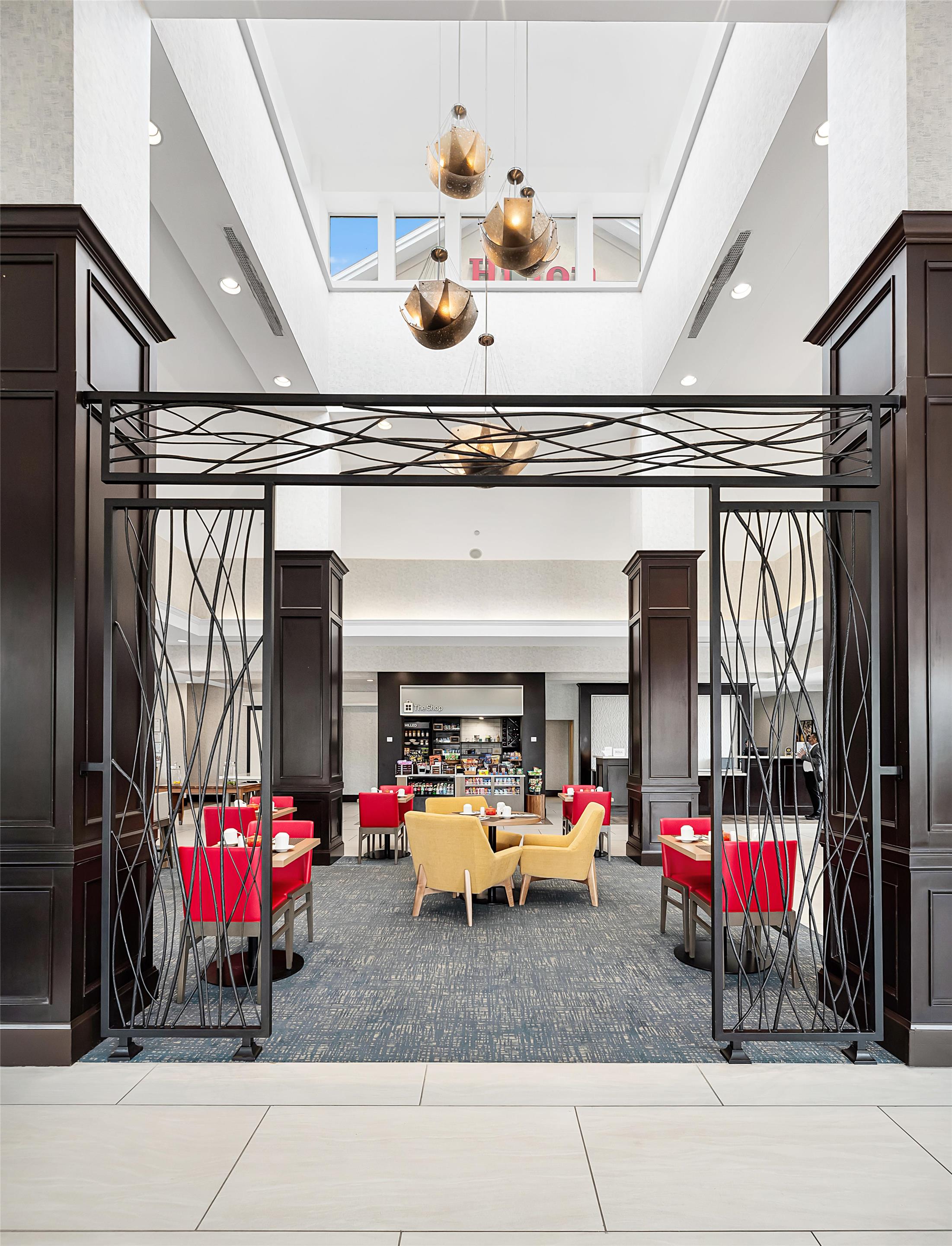 Lobby | Hilton Garden Inn New Braunfels
