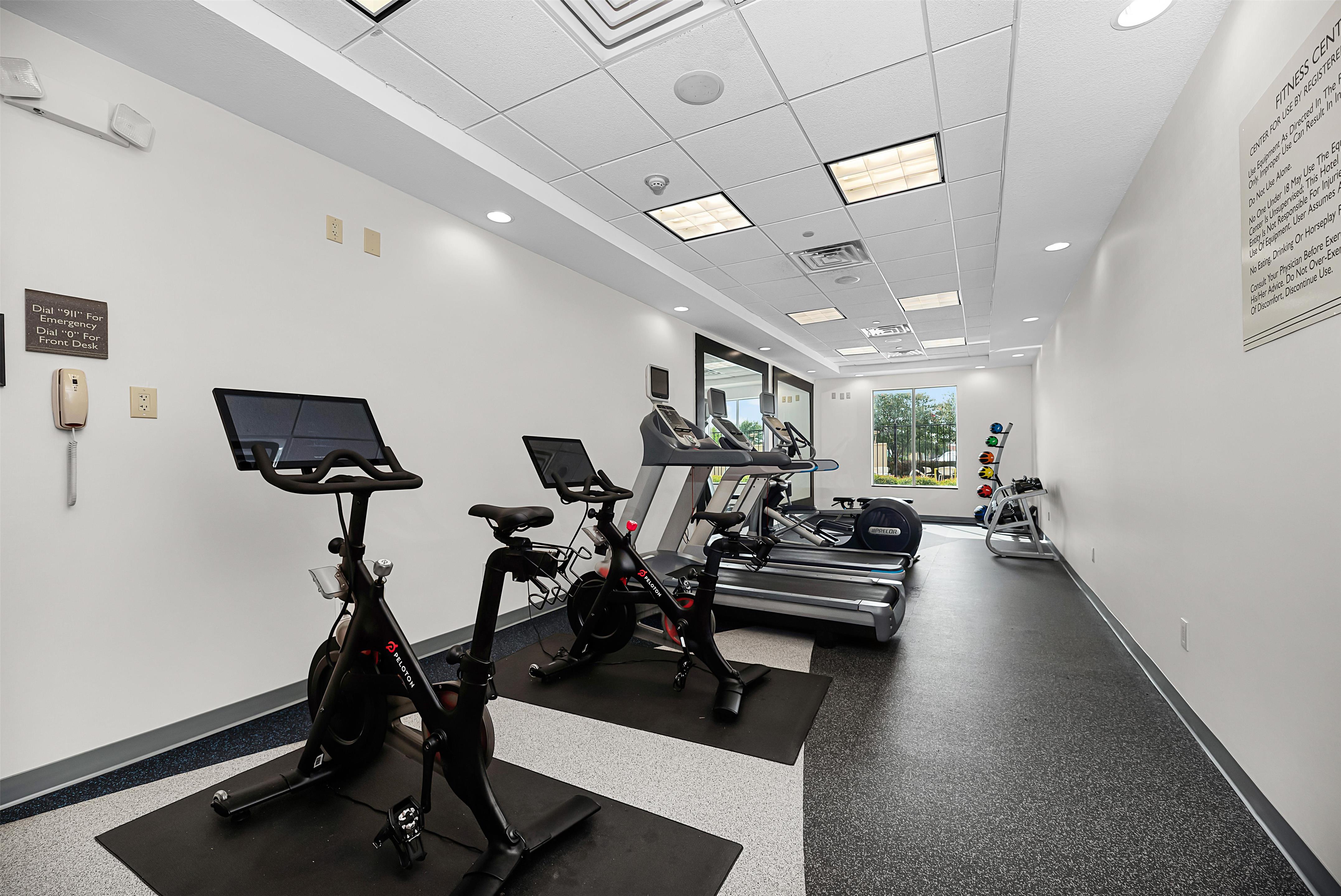 Health club fitness center gym | Hilton Garden Inn New Braunfels