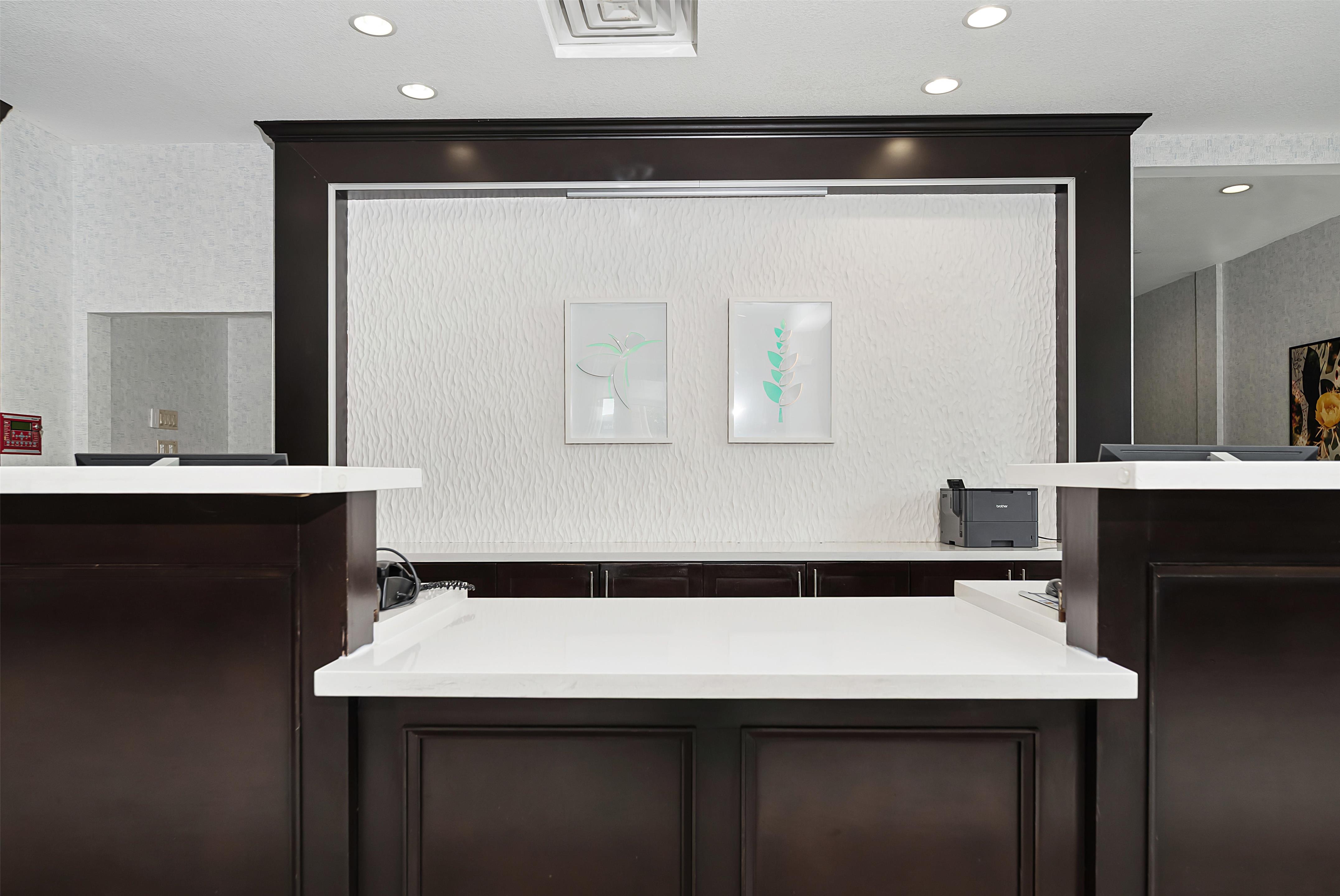 Reception | Hilton Garden Inn New Braunfels