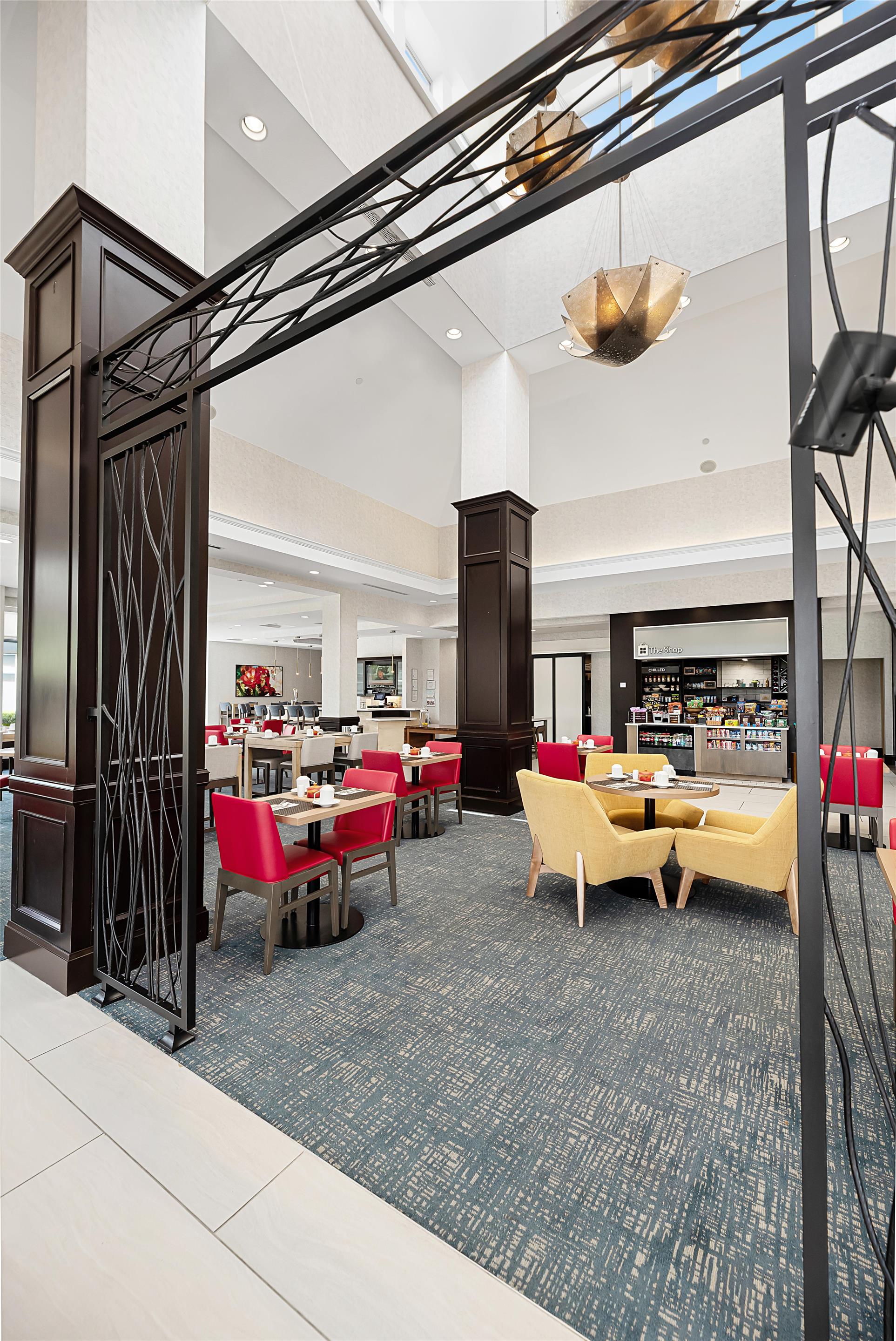 Restaurant | Hilton Garden Inn New Braunfels
