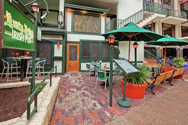 Restaurant - Hilton Palacio del Rio Hotel San Antonio