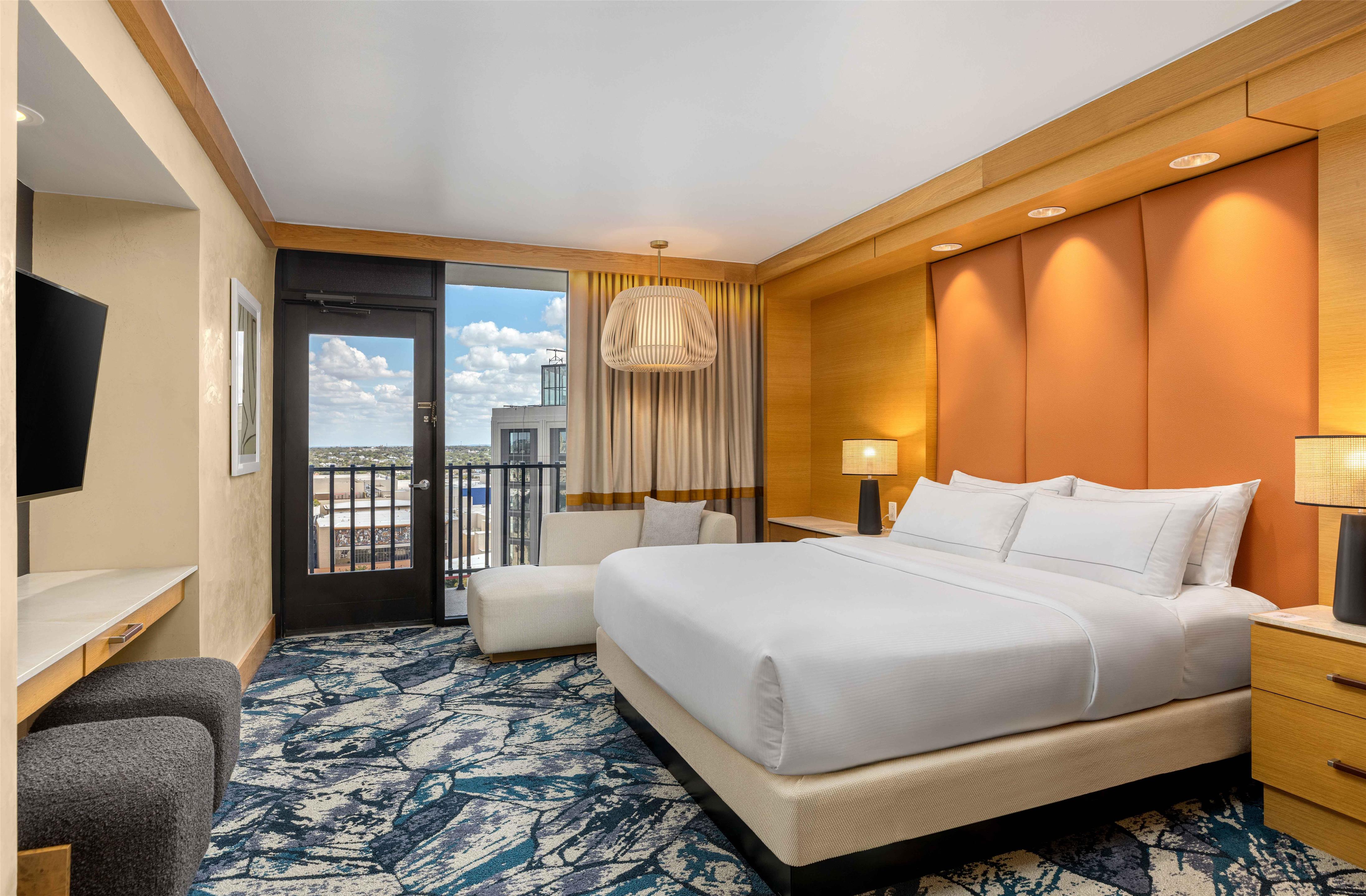 Guest room
