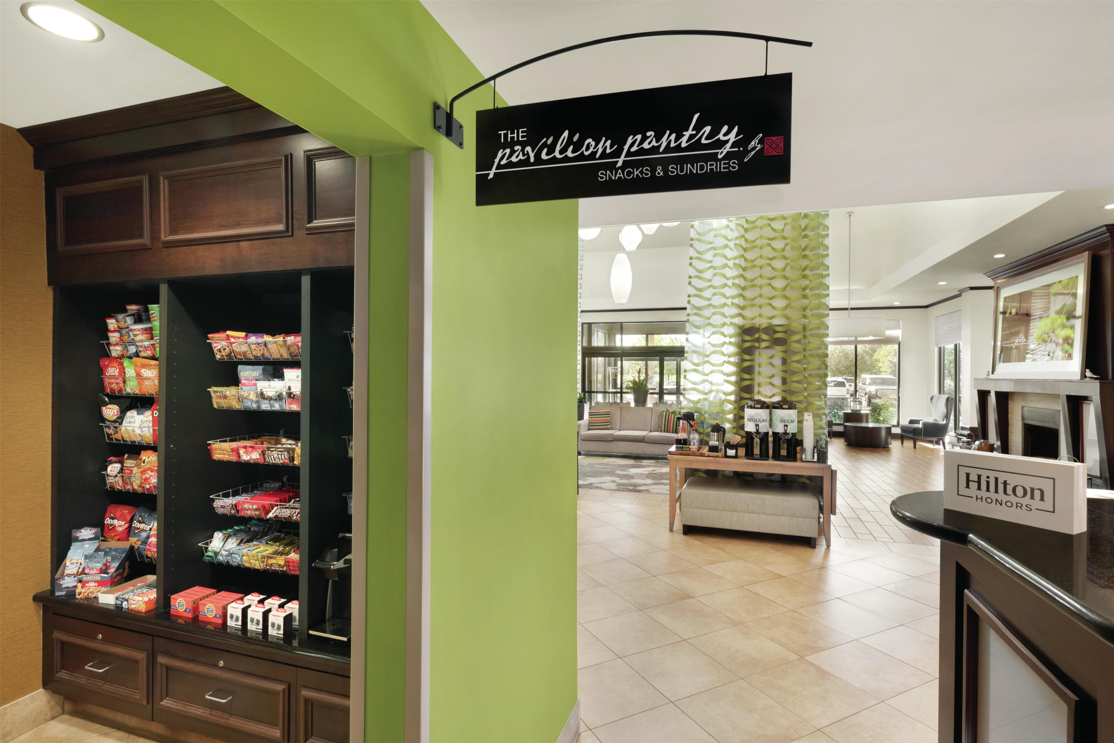 Restaurant | Hilton Garden Inn South Bend