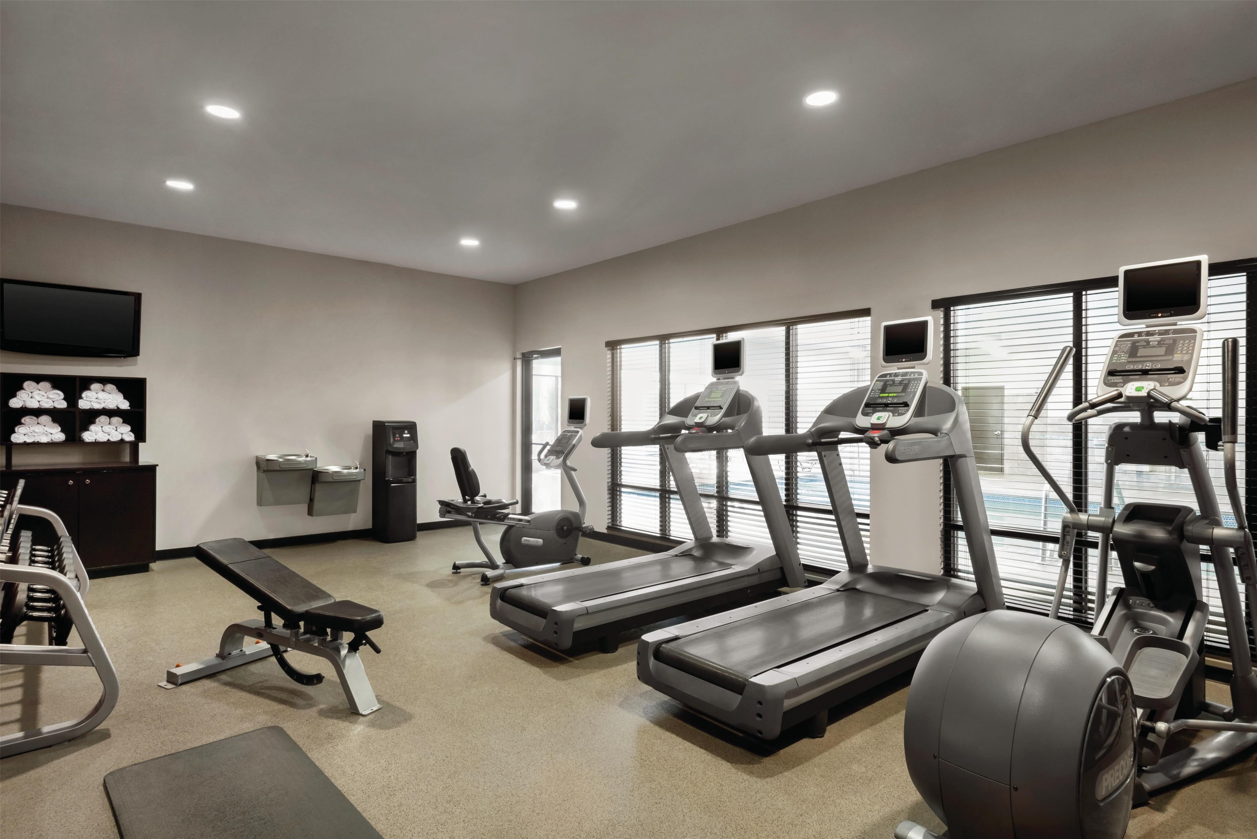 Health club fitness center gym | Hilton Garden Inn South Bend