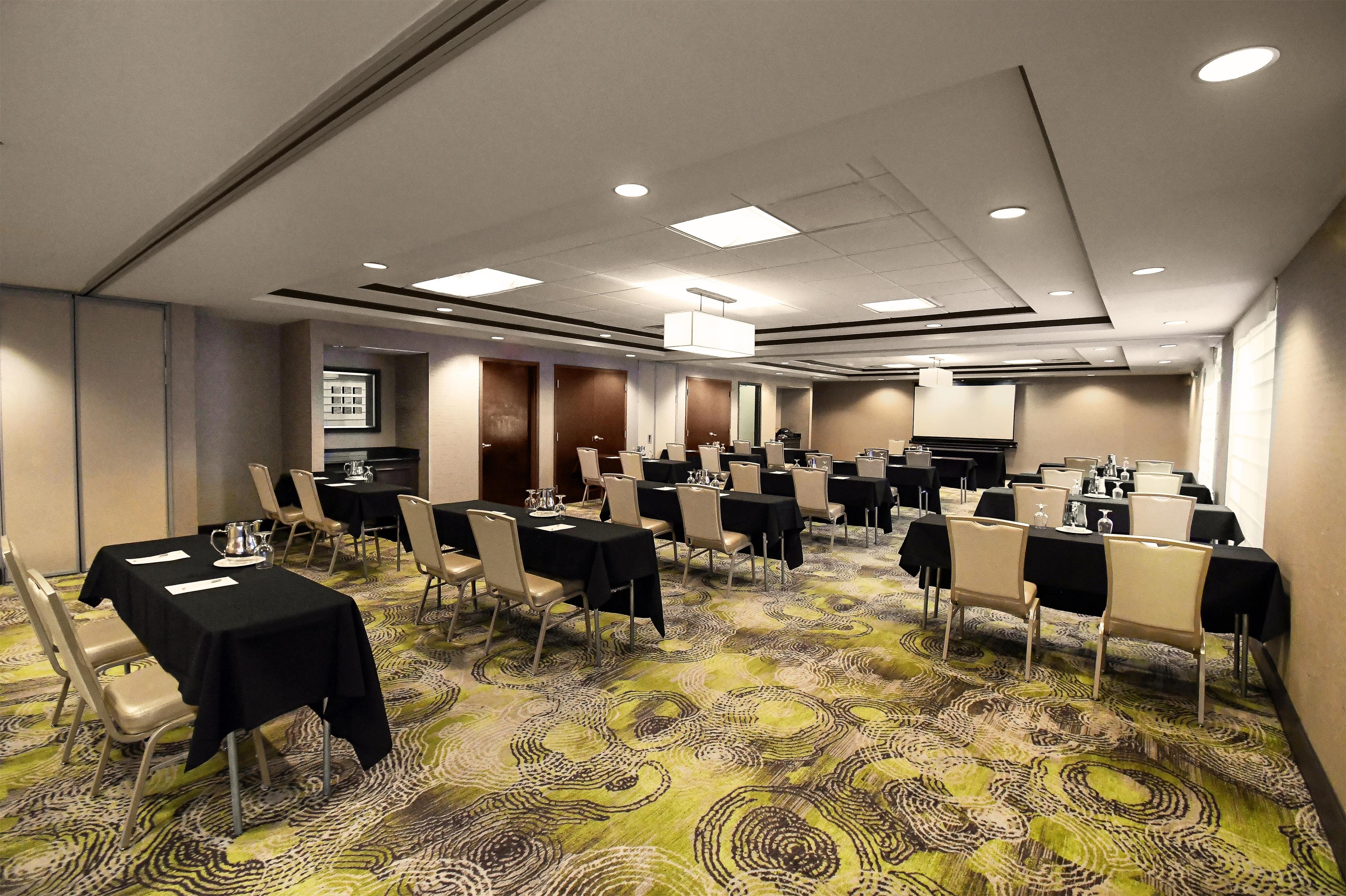 Meeting Room | Hilton Garden Inn South Bend