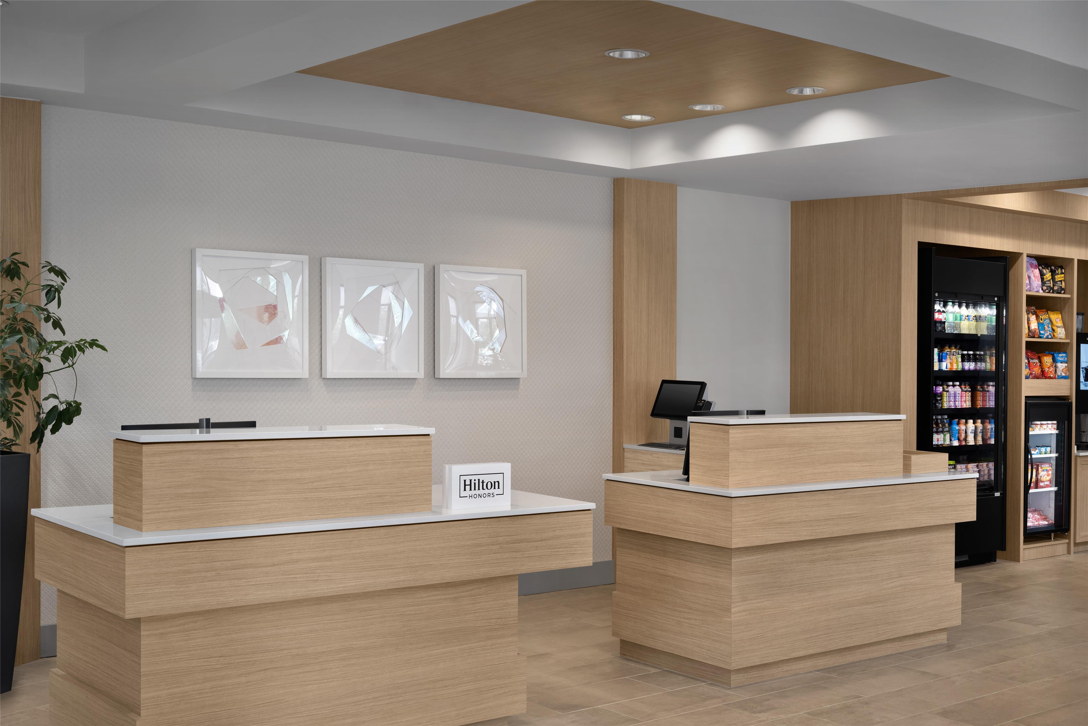 Reception | Hilton Garden Inn South Bend