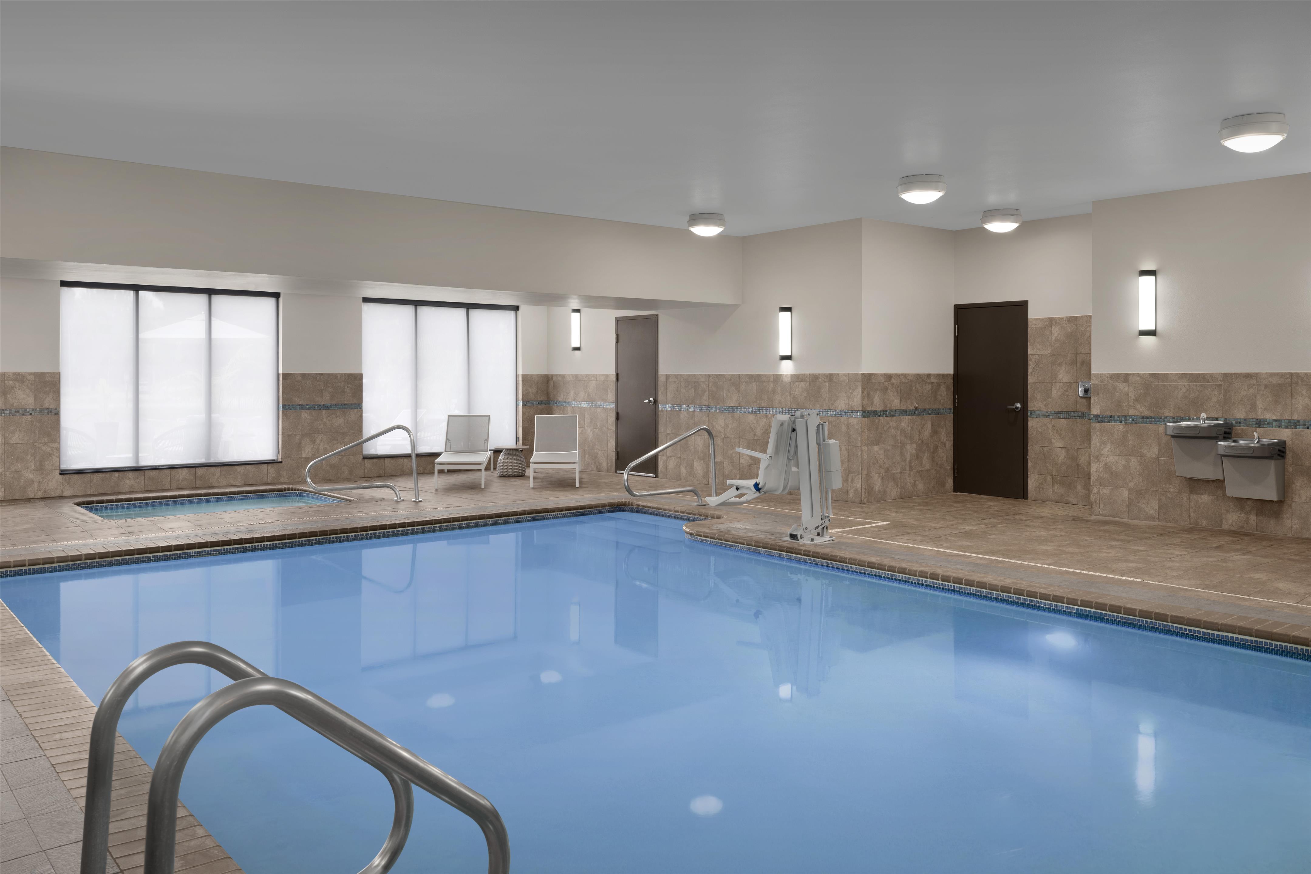 Pool | Hilton Garden Inn South Bend