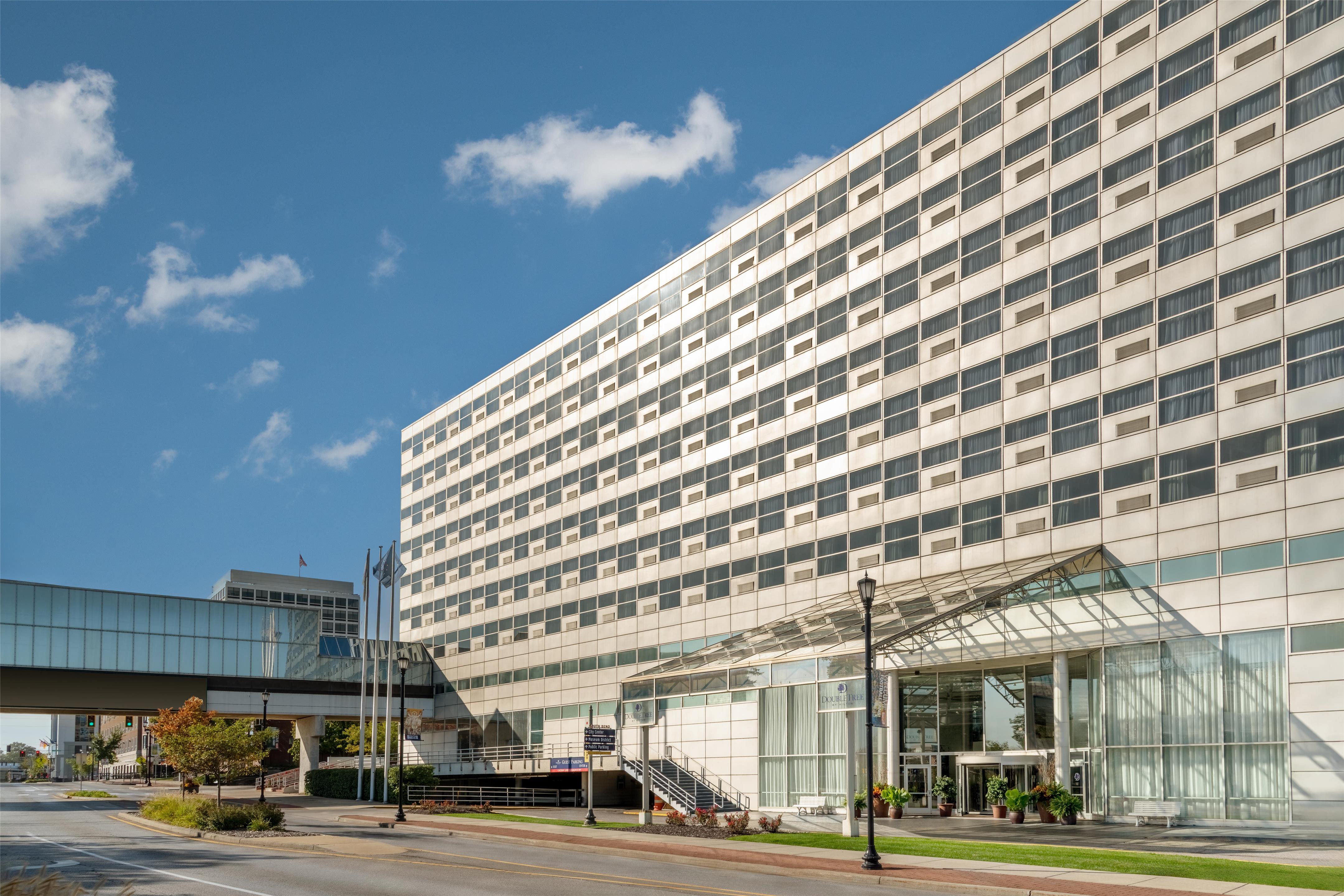 Exterior | Doubletree Hotel South Bend