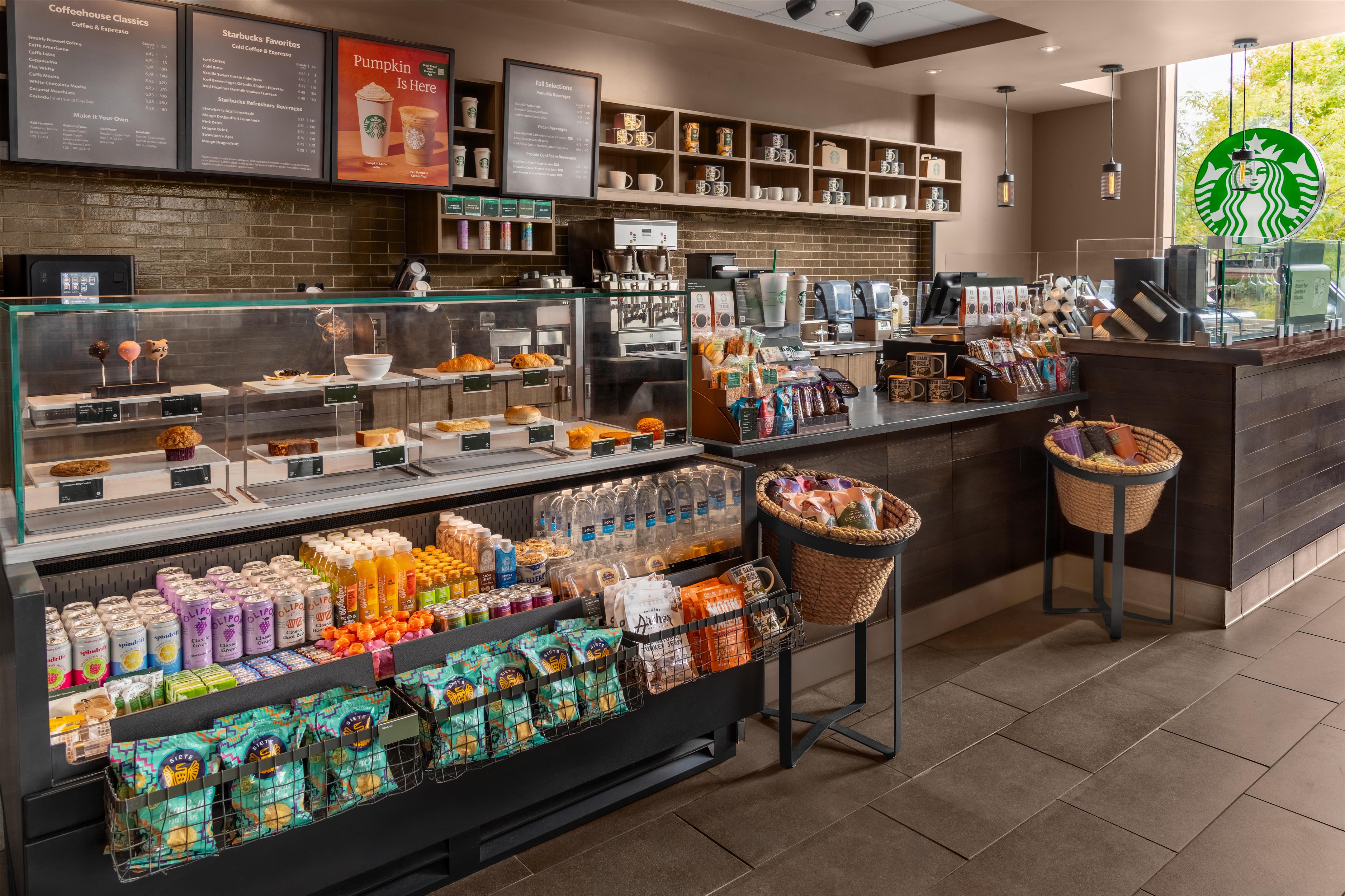 Restaurant | Doubletree Hotel South Bend
