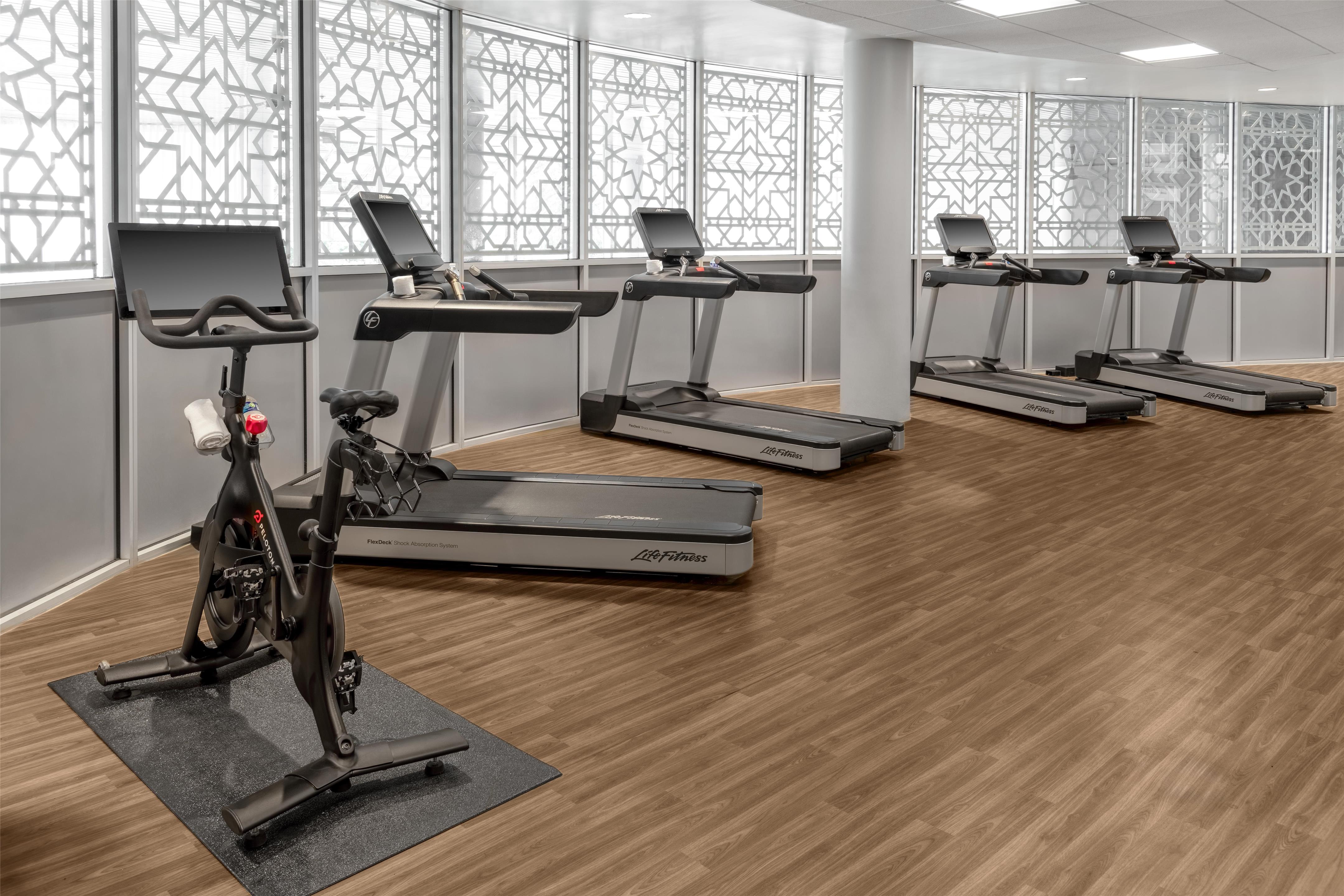 Health club fitness center gym | Doubletree Hotel South Bend