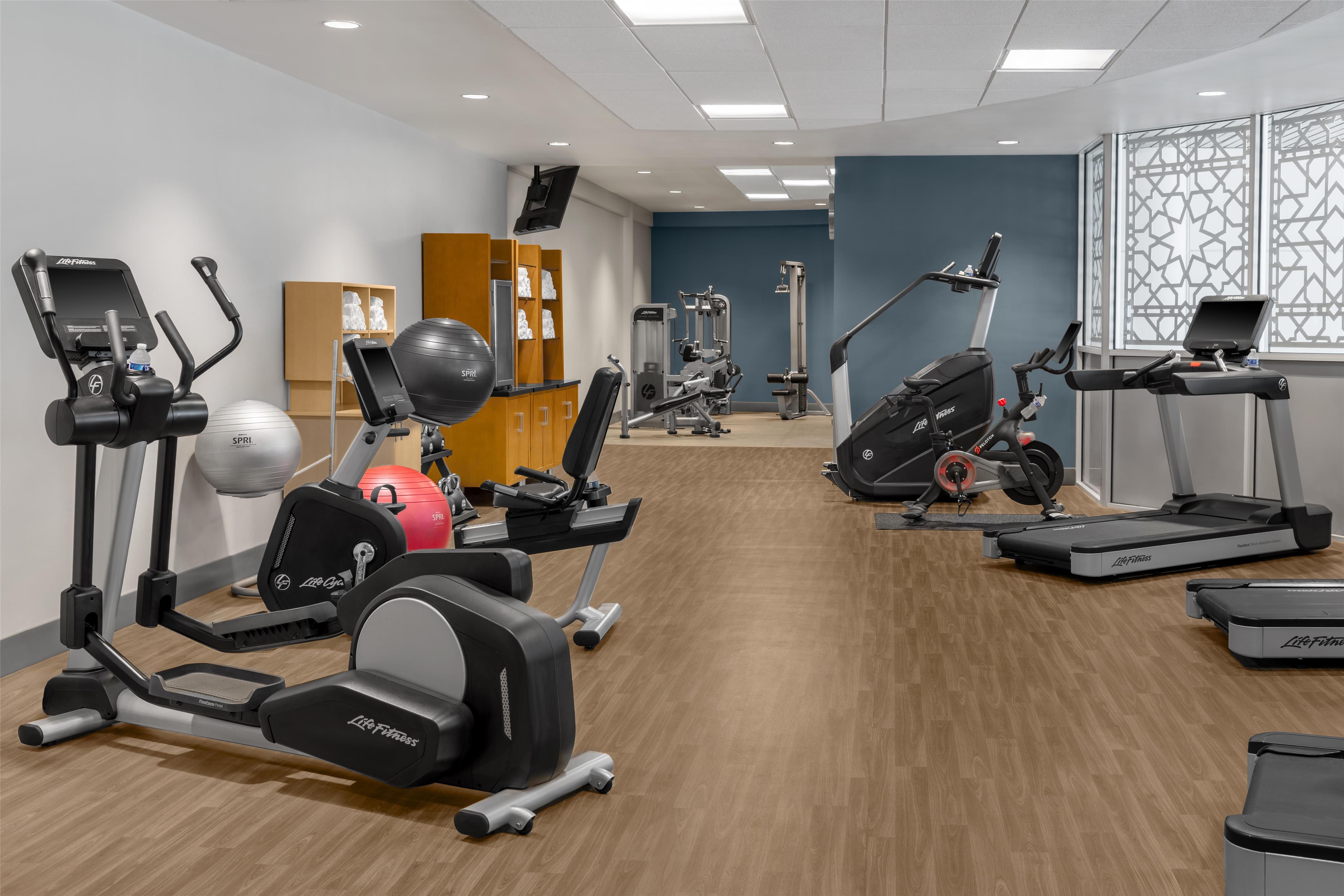 Health club fitness center gym | Doubletree Hotel South Bend