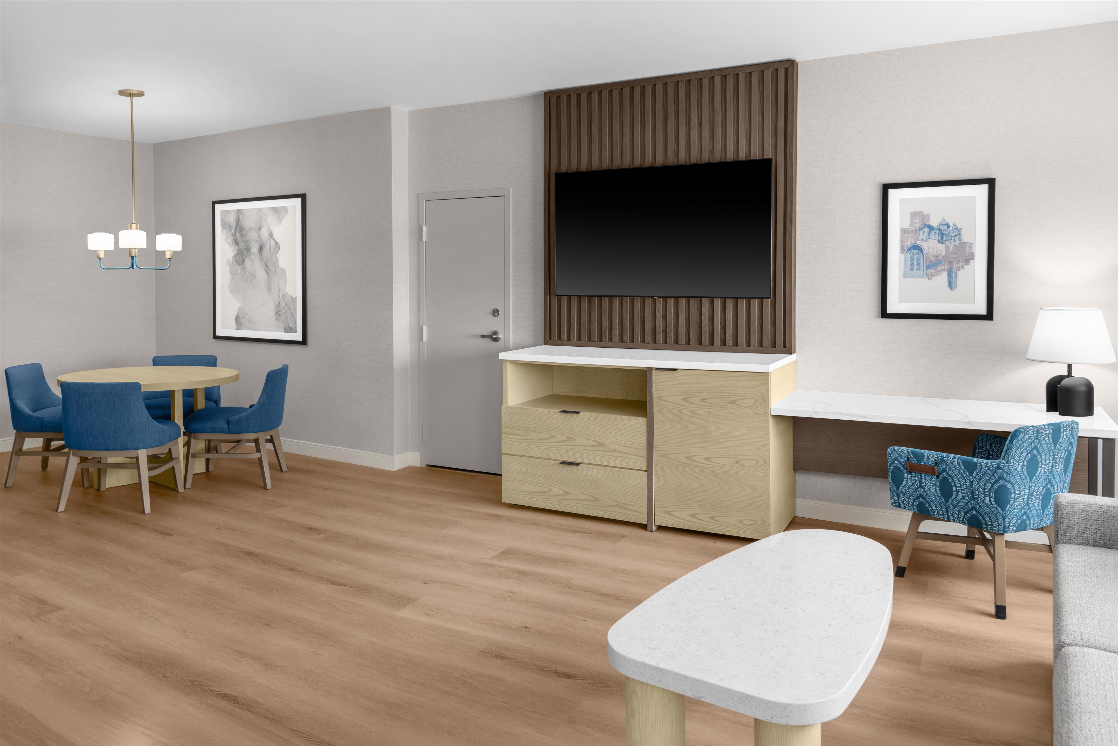 Guest room