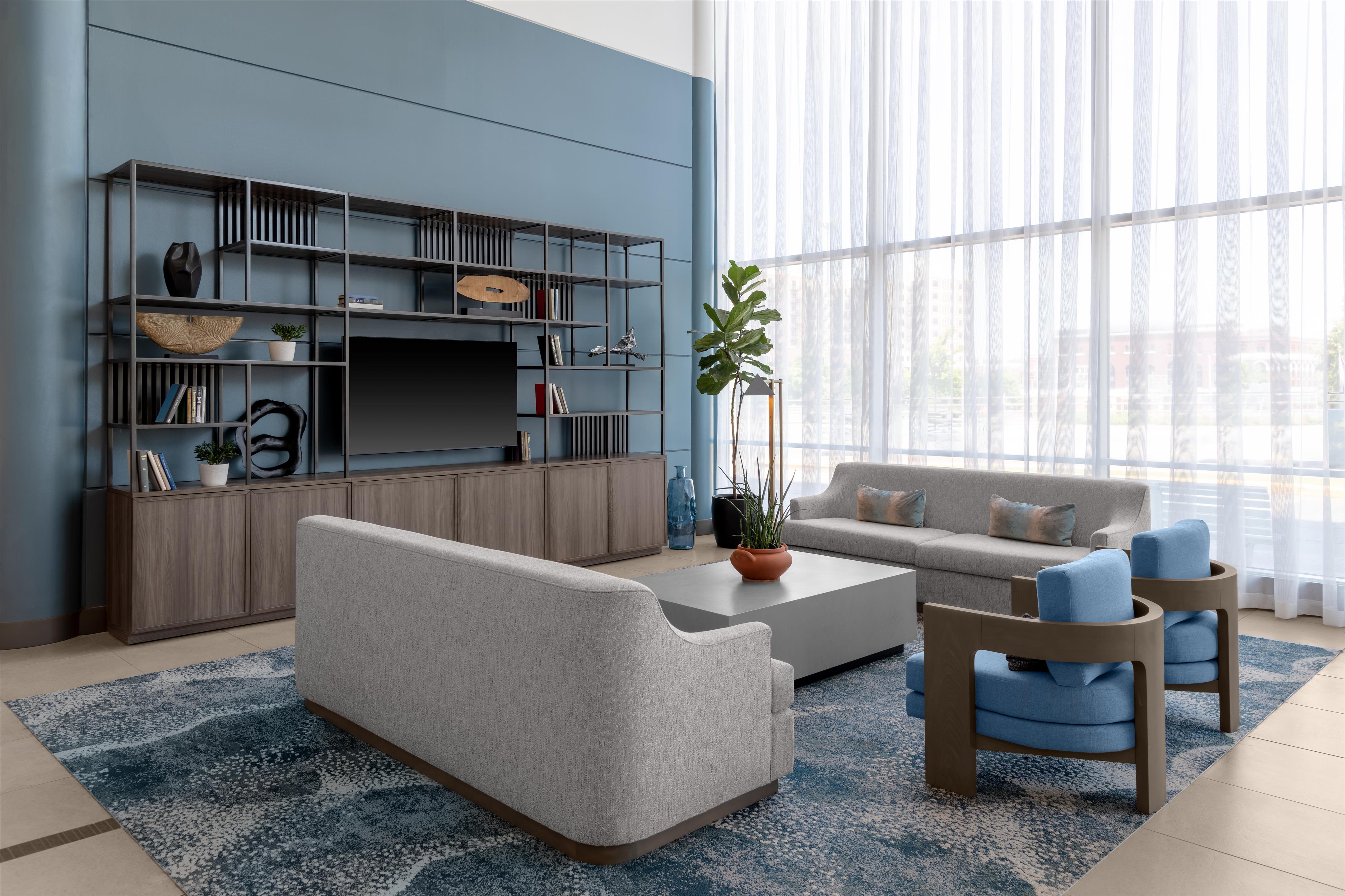 Lobby | Doubletree Hotel South Bend