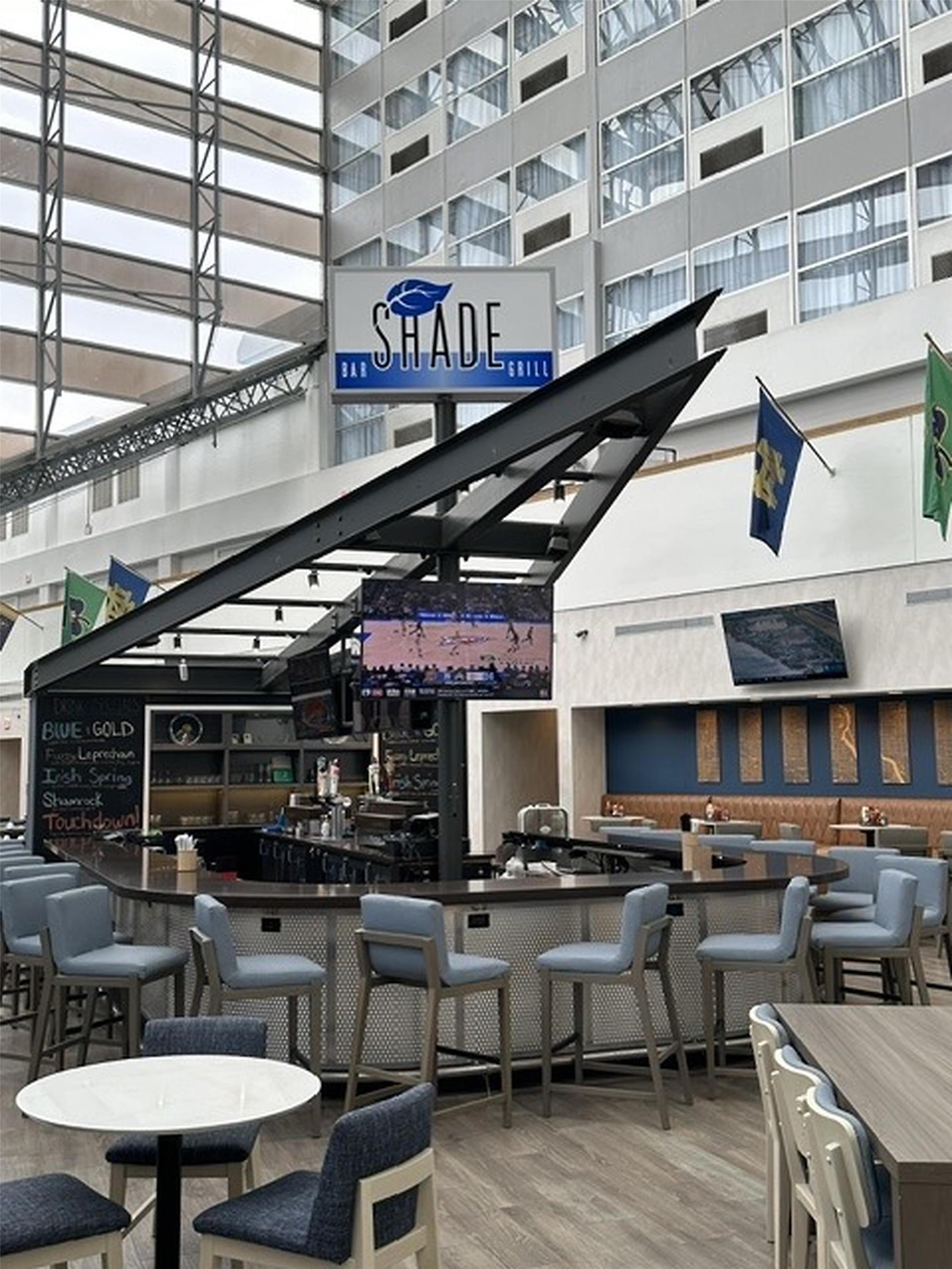 BarLounge | Doubletree Hotel South Bend