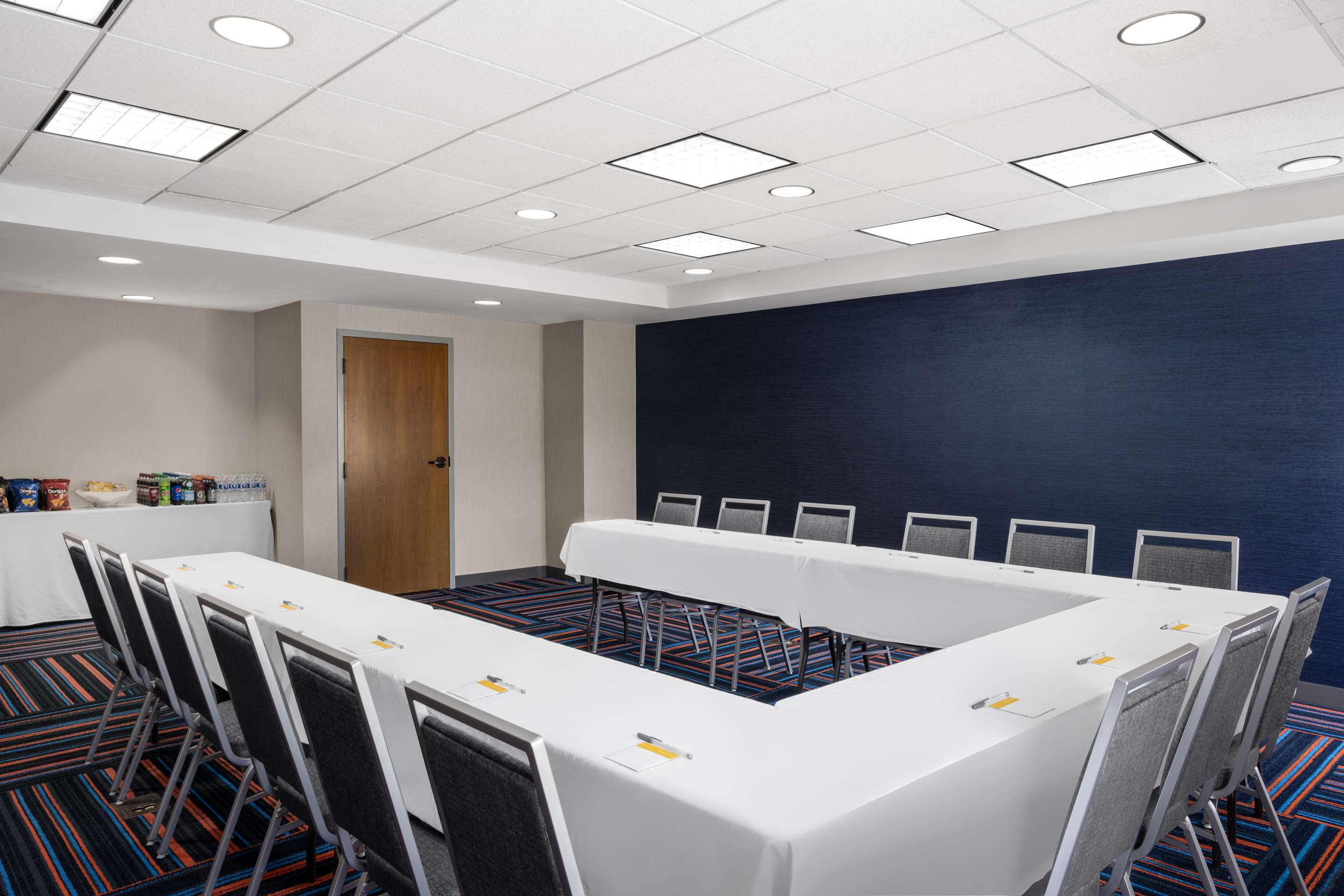 Meeting Room | Hampton Inn & Suites State College at Williamsburg Square