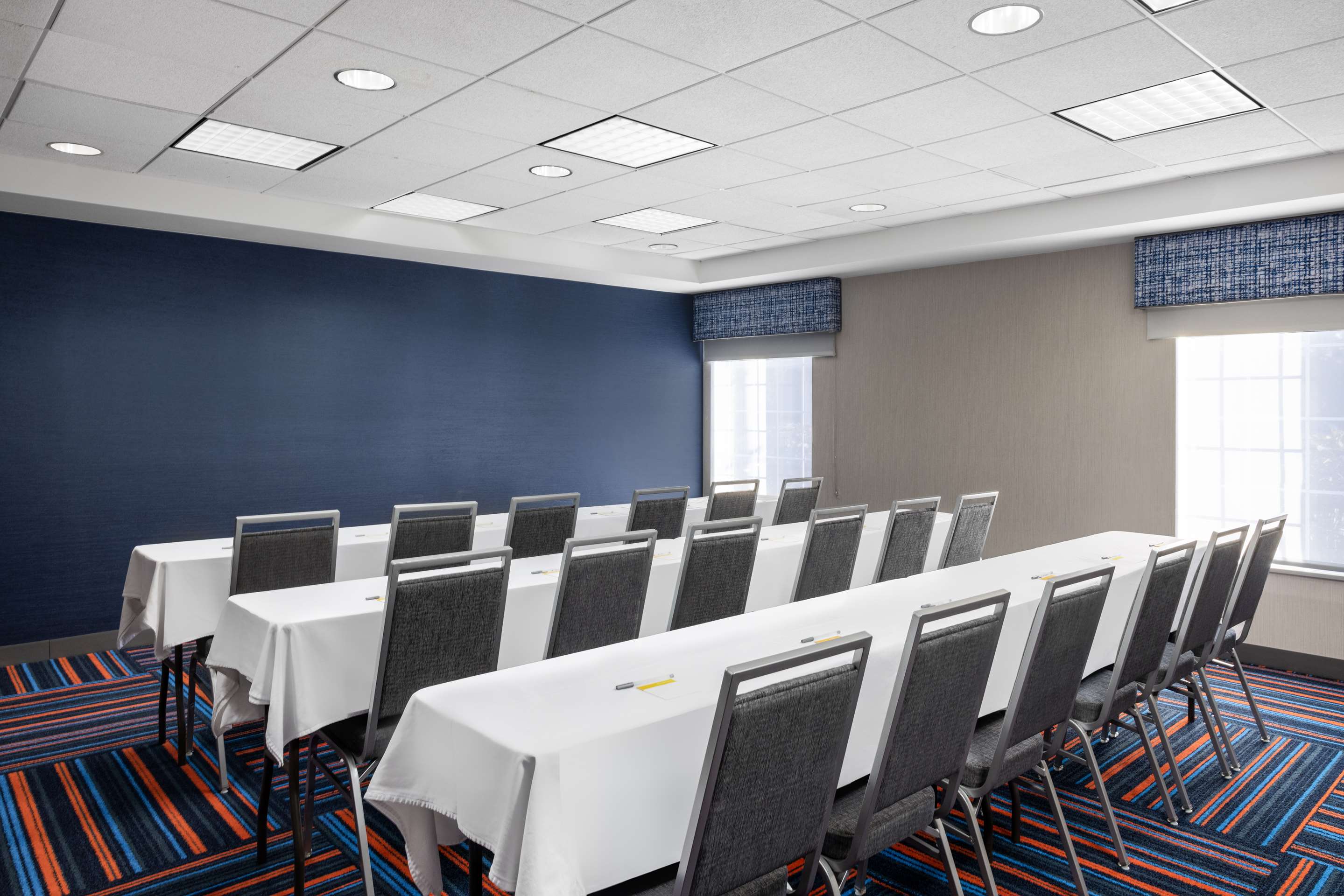 Meeting Room | Hampton Inn & Suites State College at Williamsburg Square