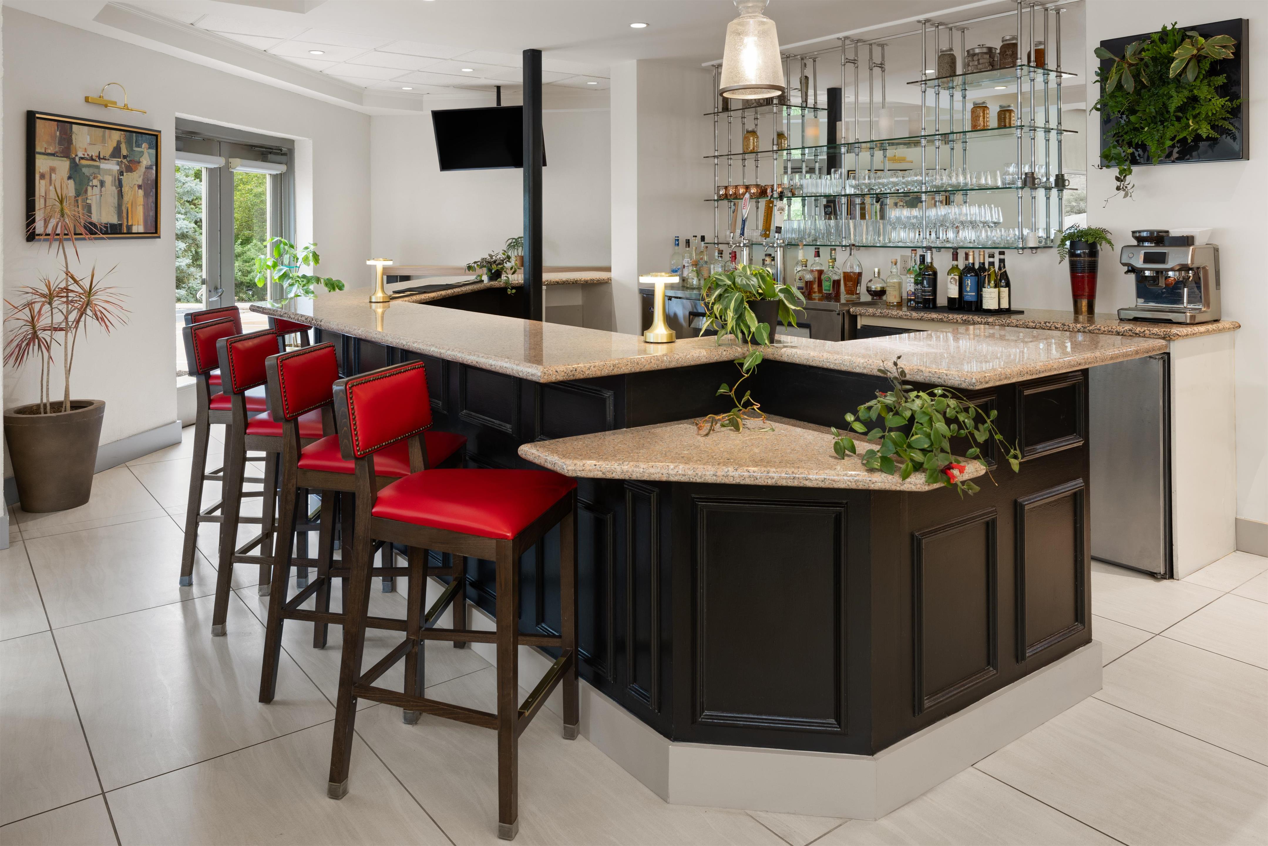 BarLounge | Hilton Garden Inn State College