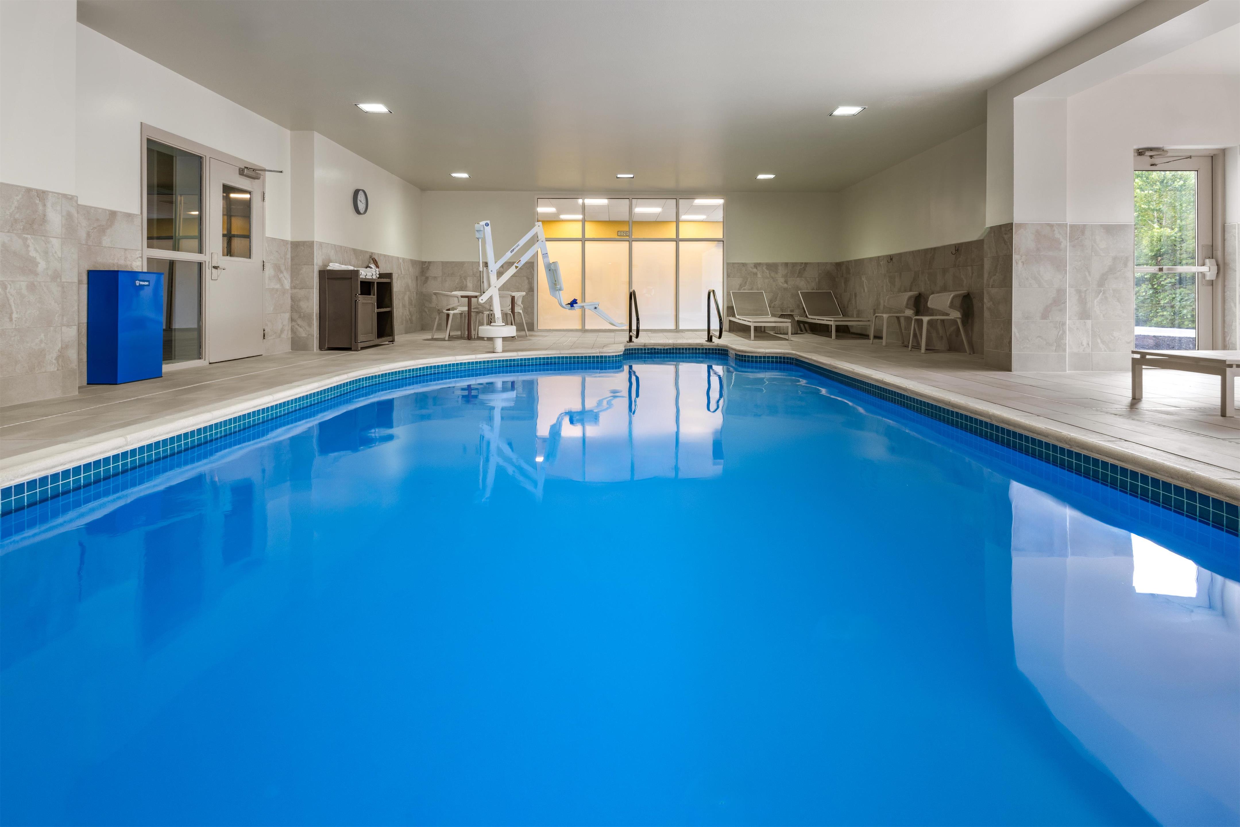 Pool | Hilton Garden Inn State College