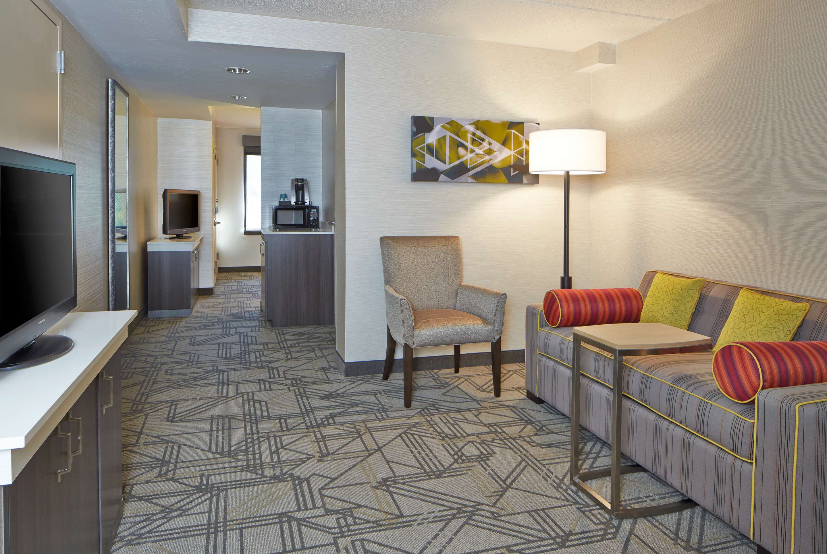 Guest room