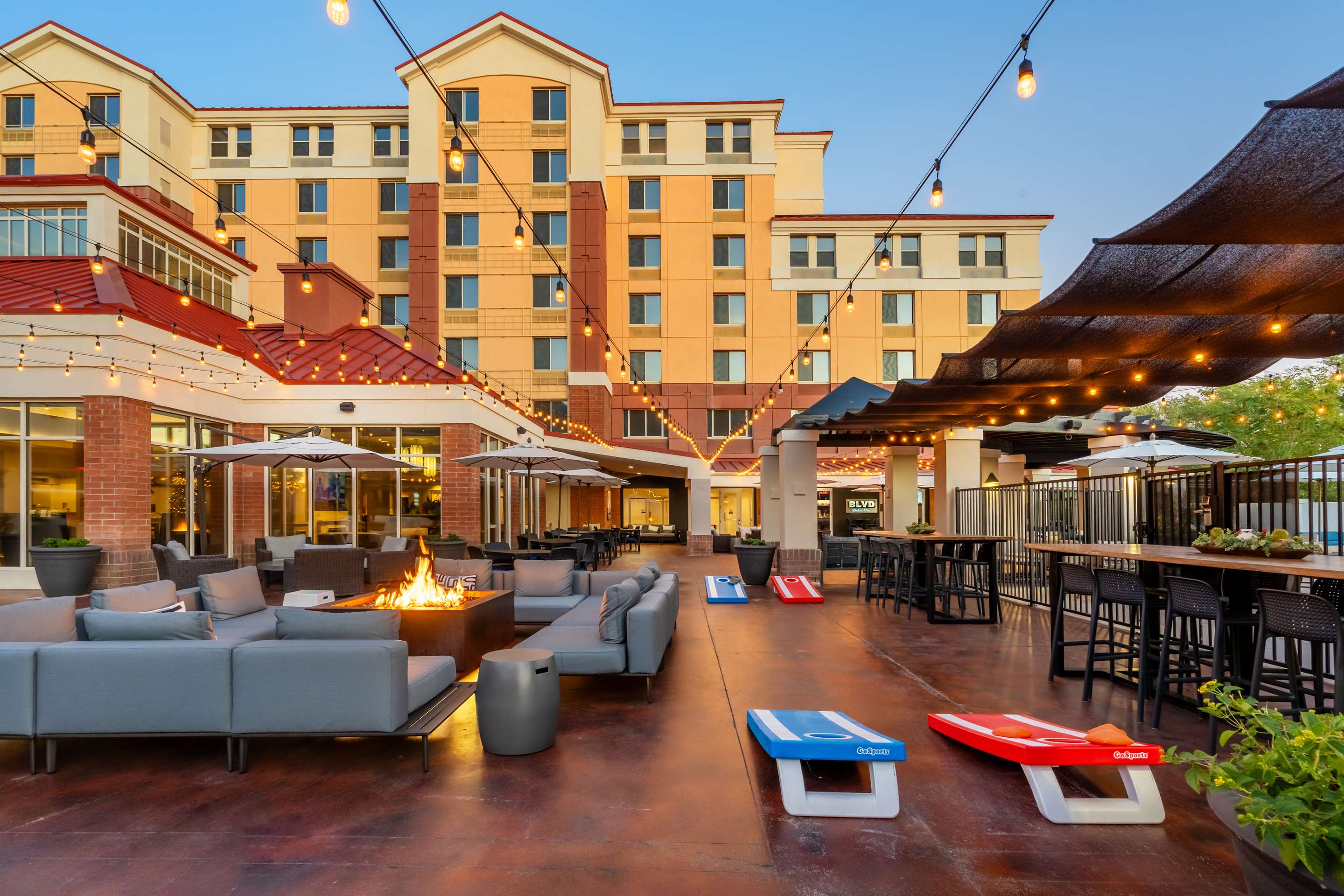 Exterior | Hilton Garden Inn Scottsdale Old Town