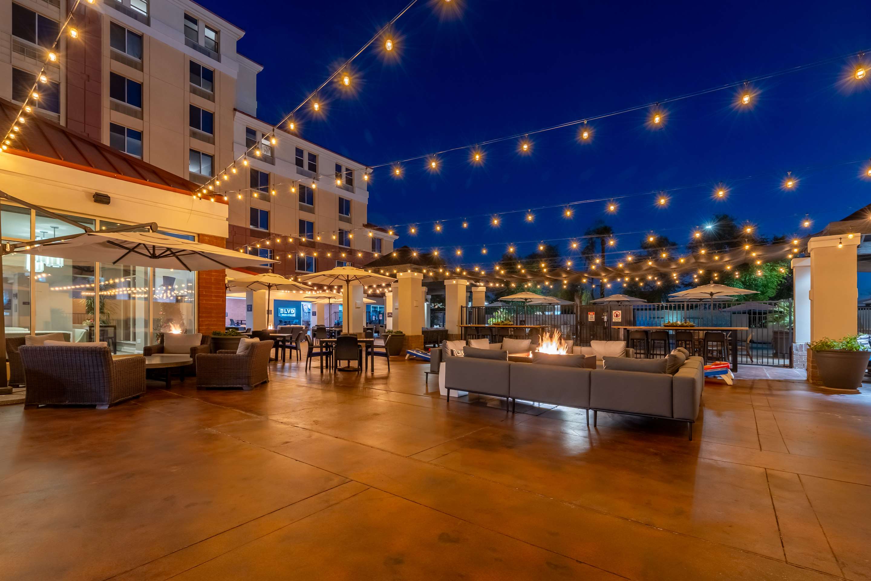 Exterior | Hilton Garden Inn Scottsdale Old Town