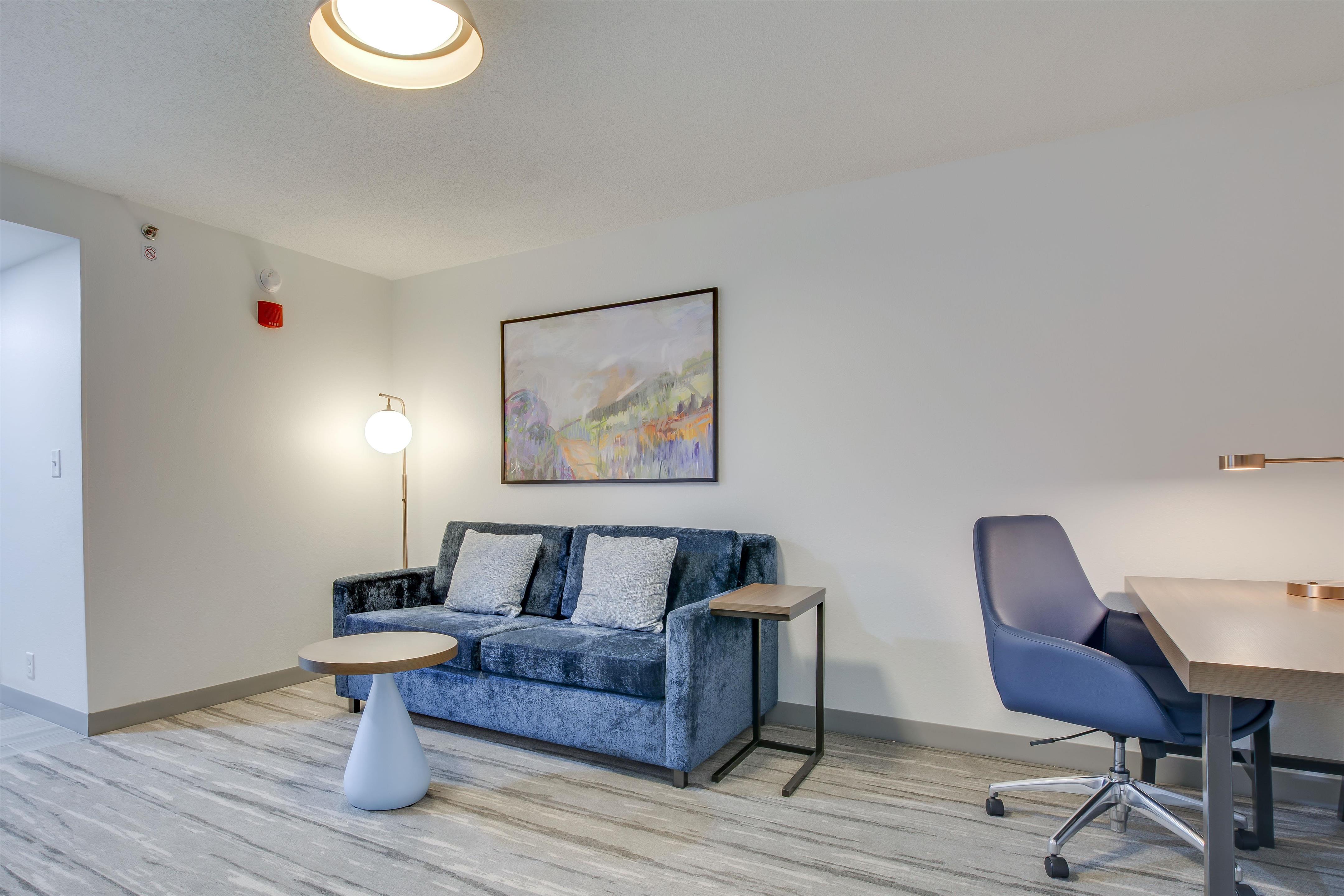 Guest room