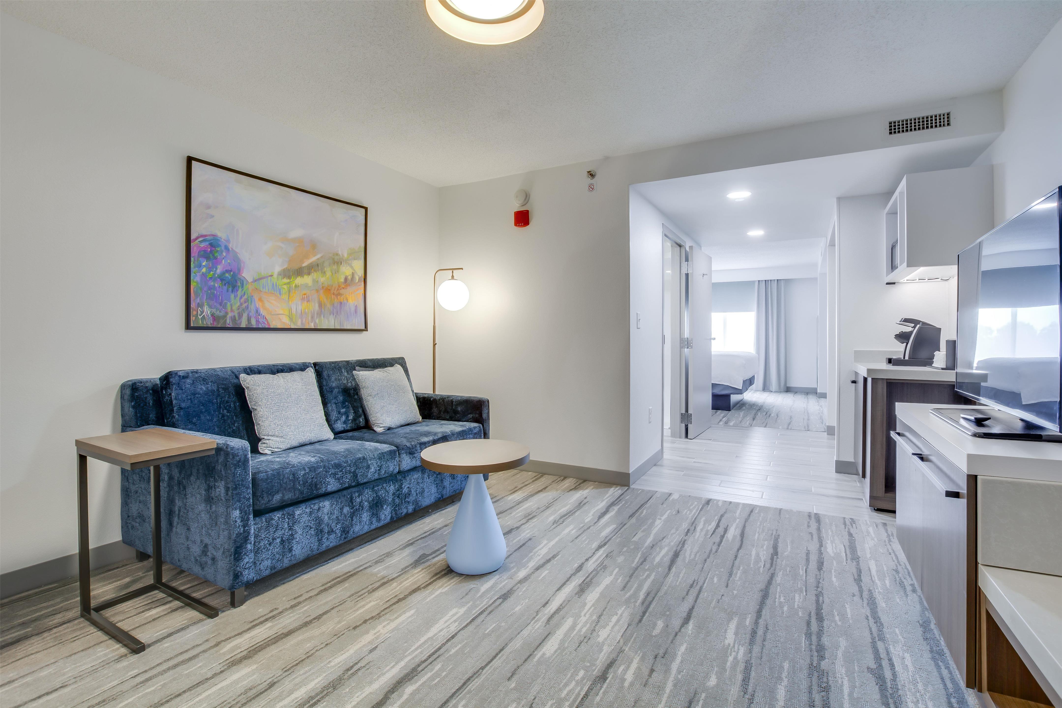 Guest room