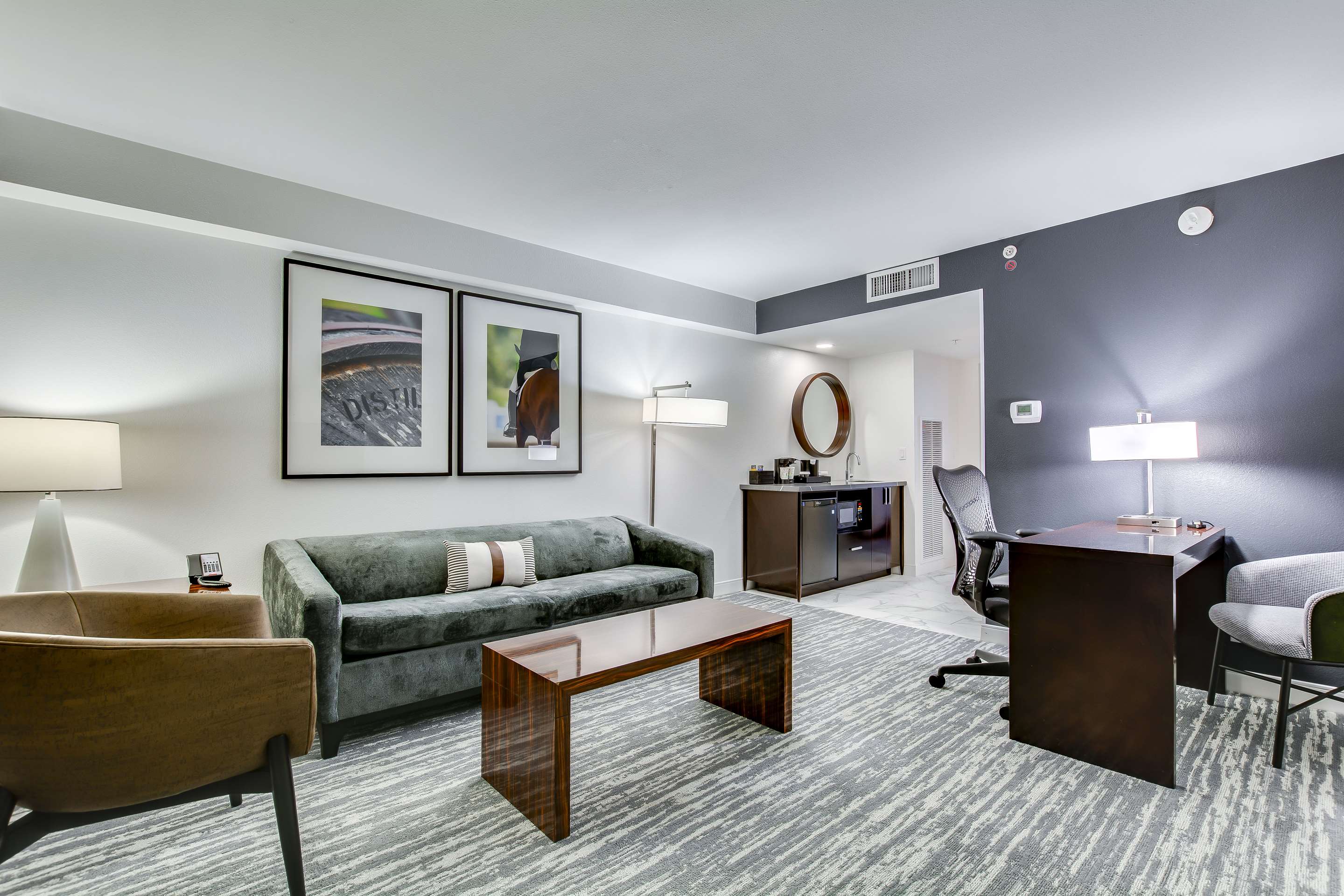 Guest room
