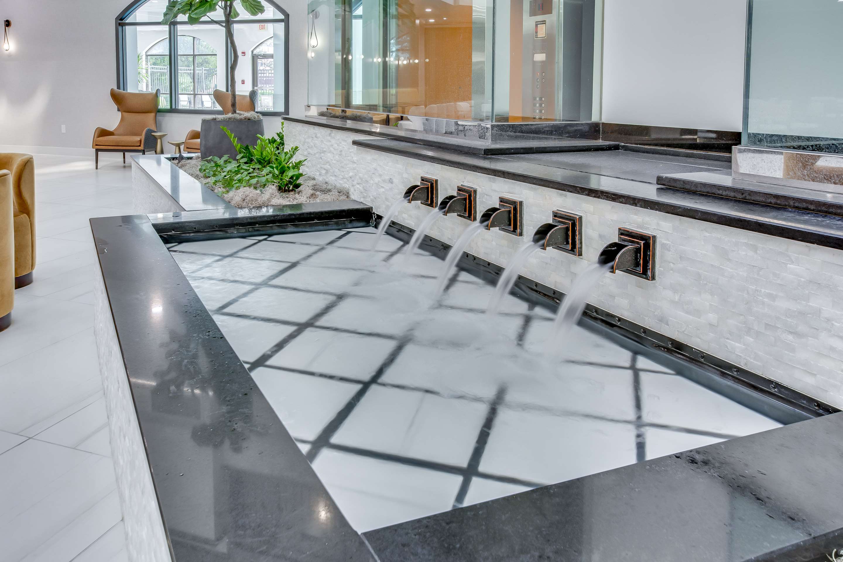 Lobby | Embassy Suites by Hilton Louisville East