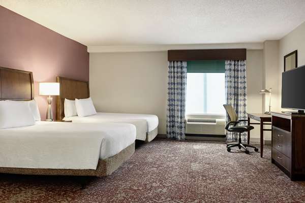 - Hilton Garden Inn Downtown Louisville - I-65, Exit 136C