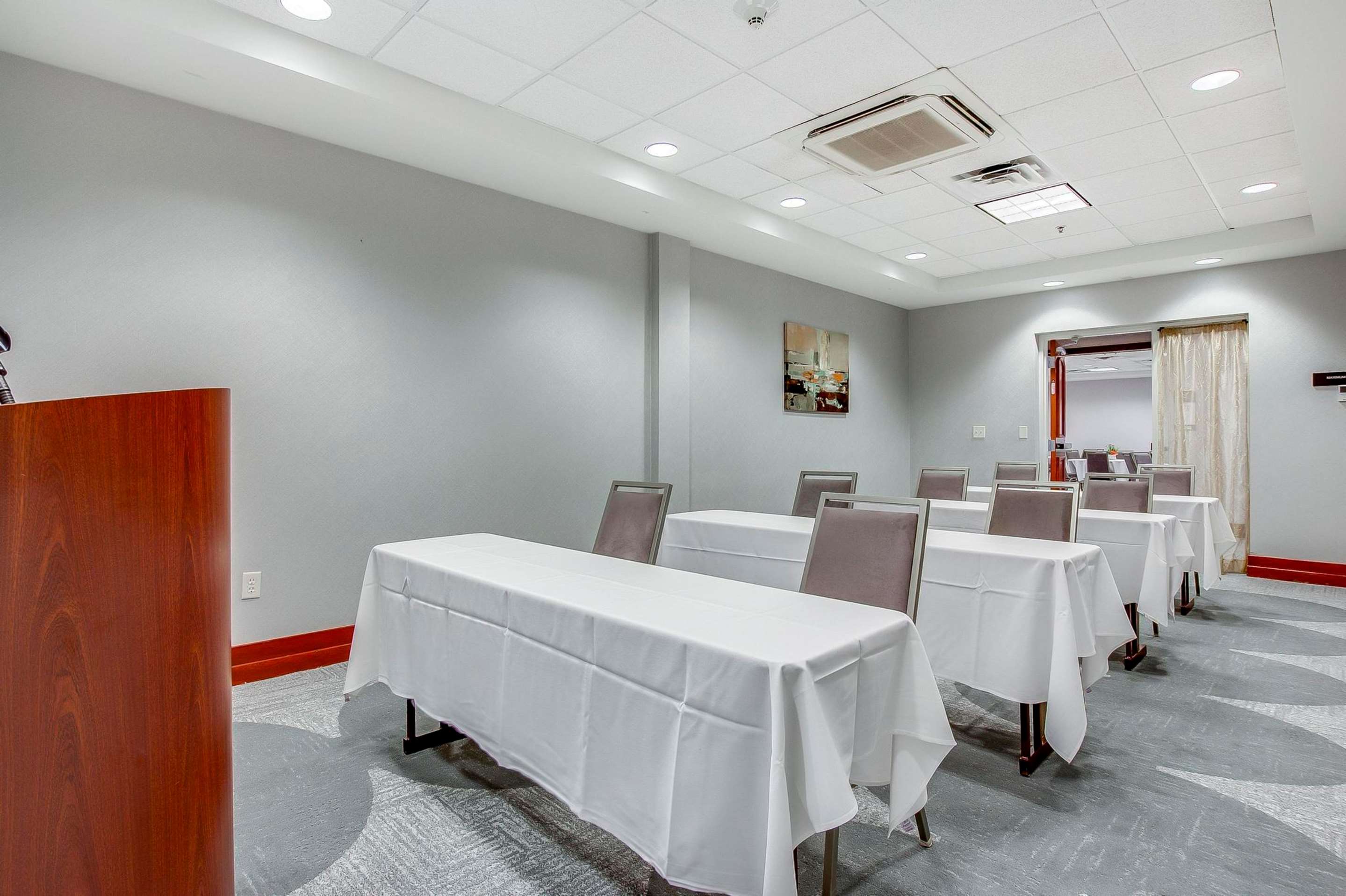Meeting Room | Hilton Garden Inn Louisville/Northeast