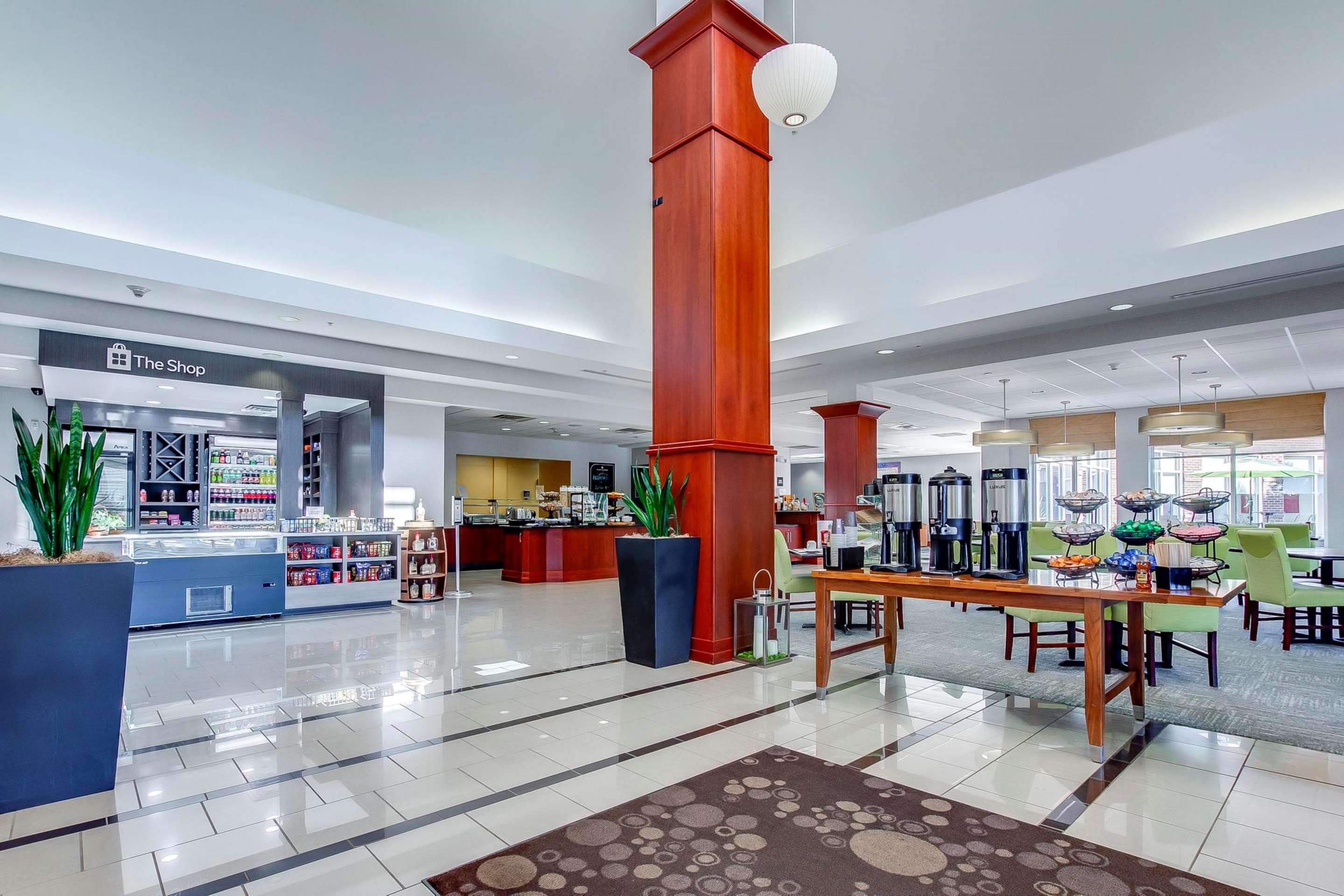 Lobby | Hilton Garden Inn Louisville/Northeast