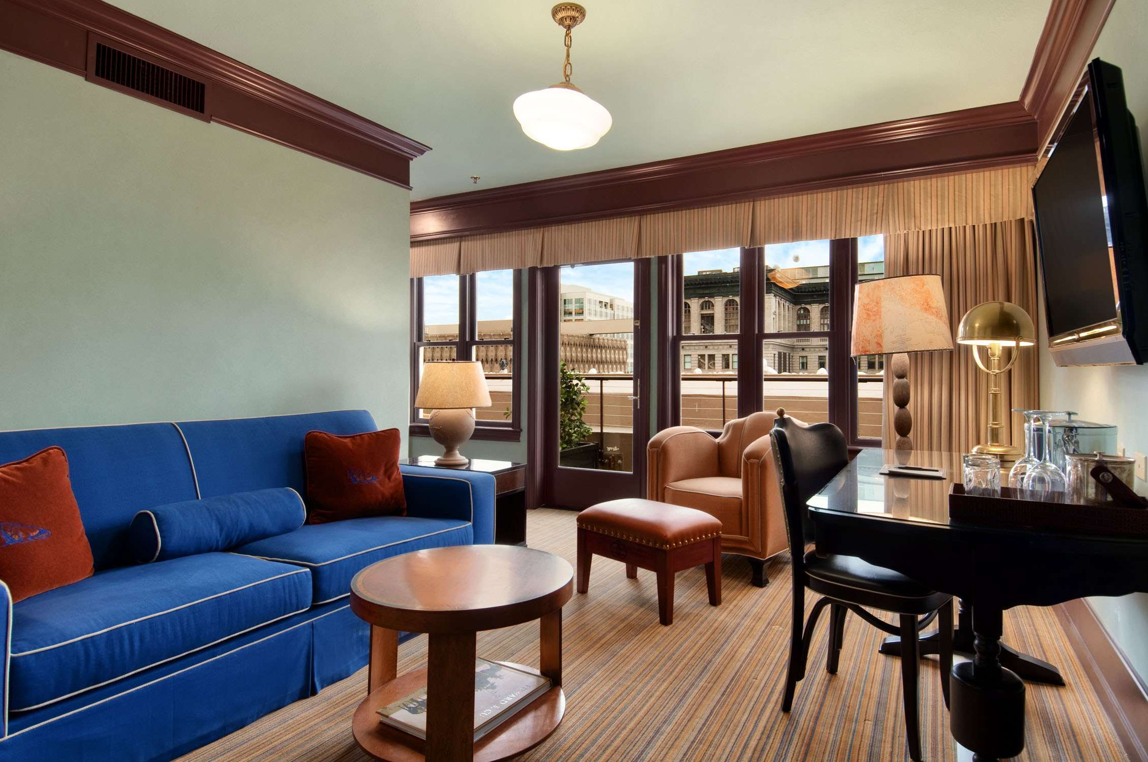 Guest room