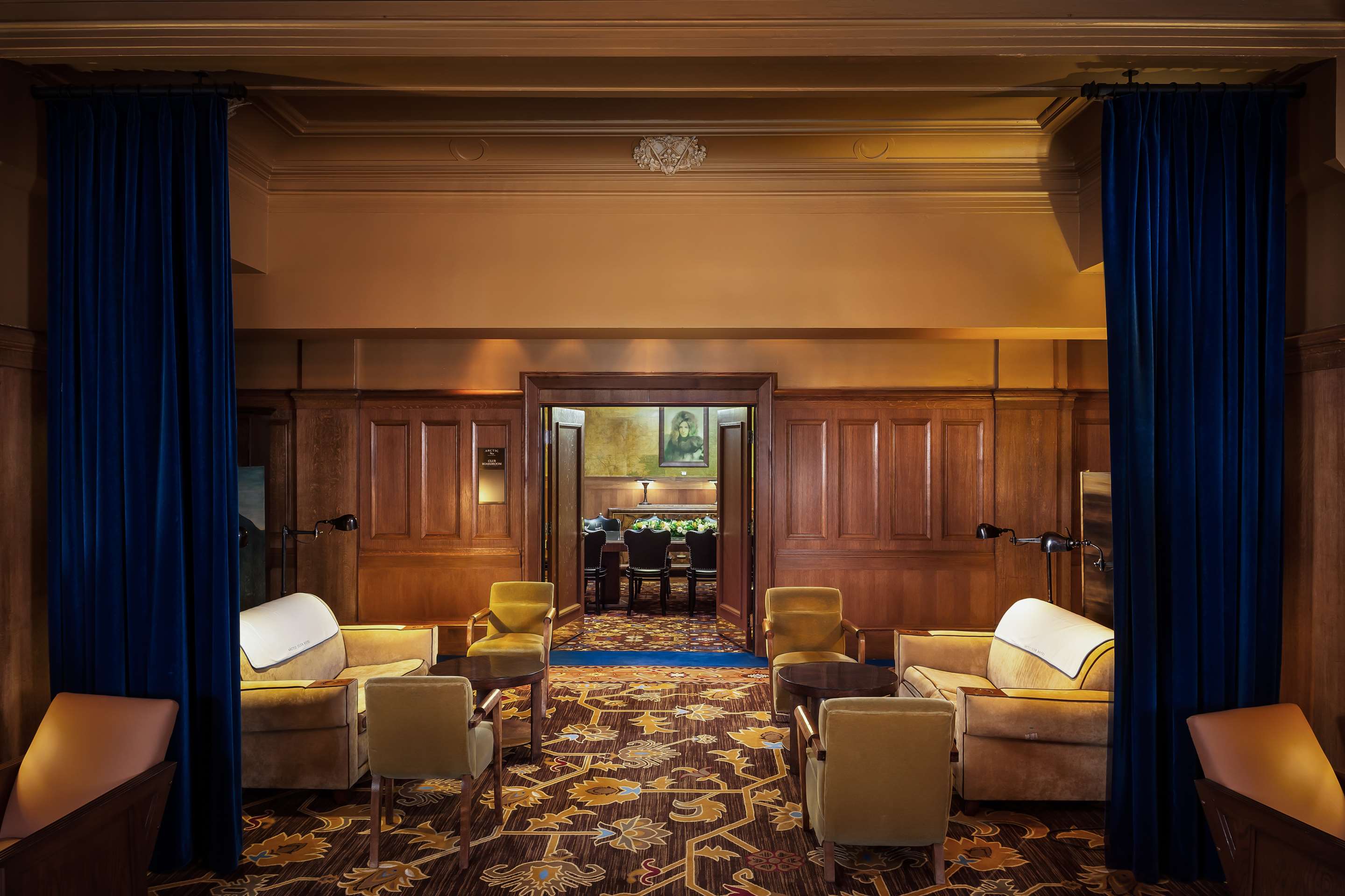 Lobby | The Arctic Club Seattle