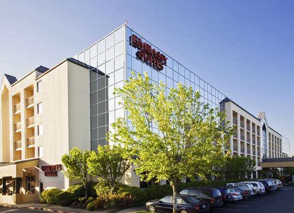 Exterior view - Embassy Suites Bellevue - I-90, Exit 11 & 11A