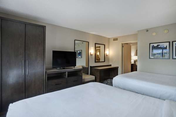  - Embassy Suites Bellevue - I-90, Exit 11 & 11A