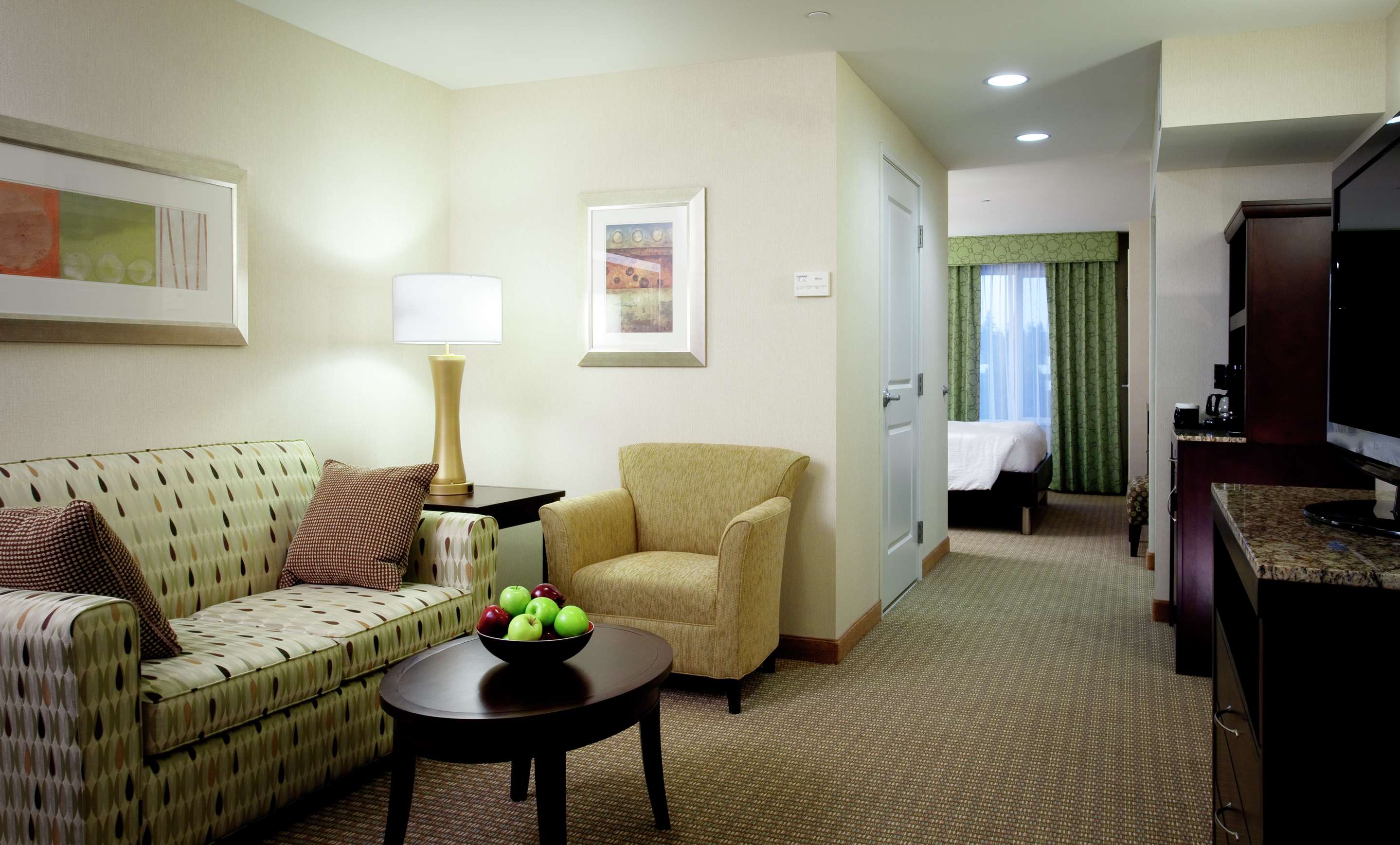 Guest room