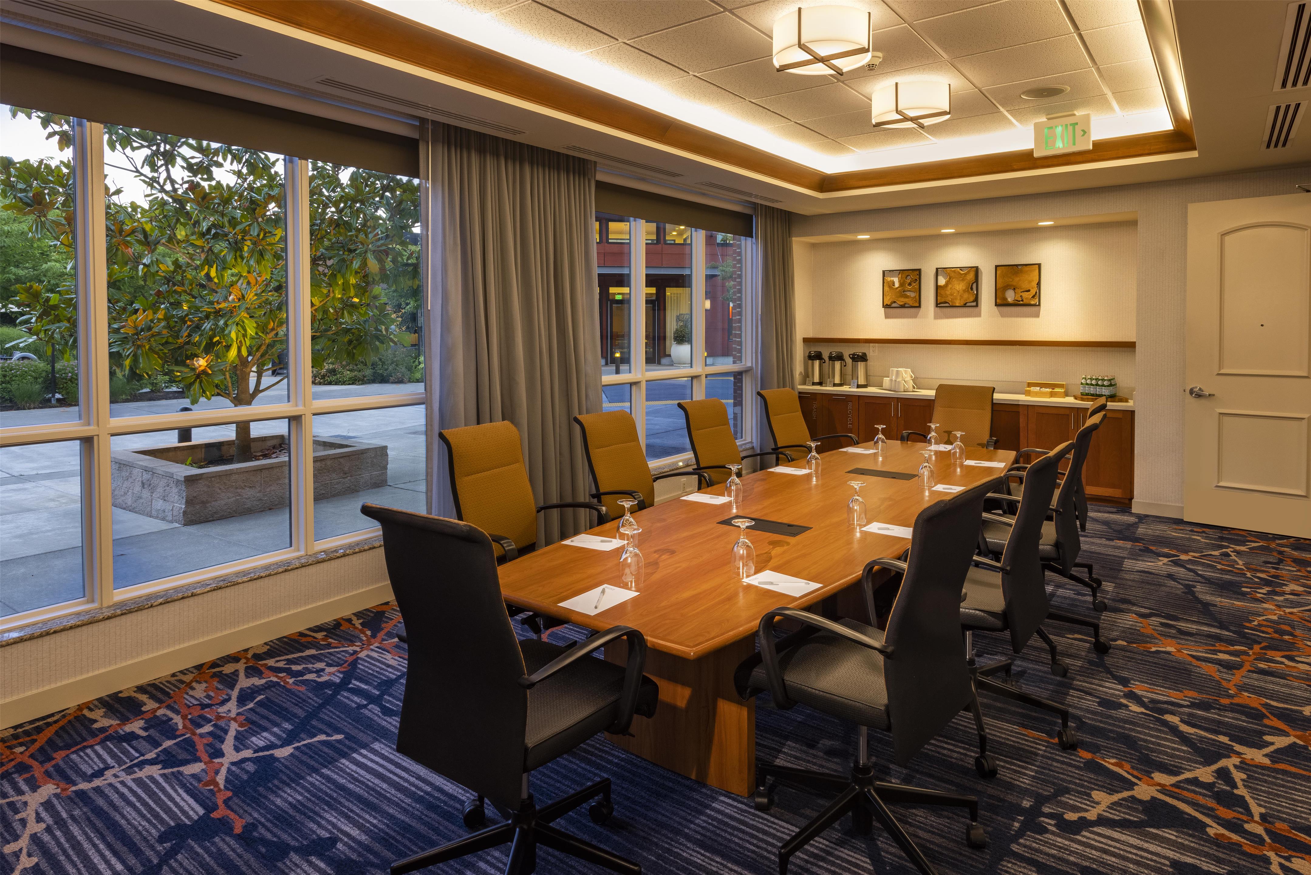 Meeting Room | Hilton Garden Inn Seattle Issaquah