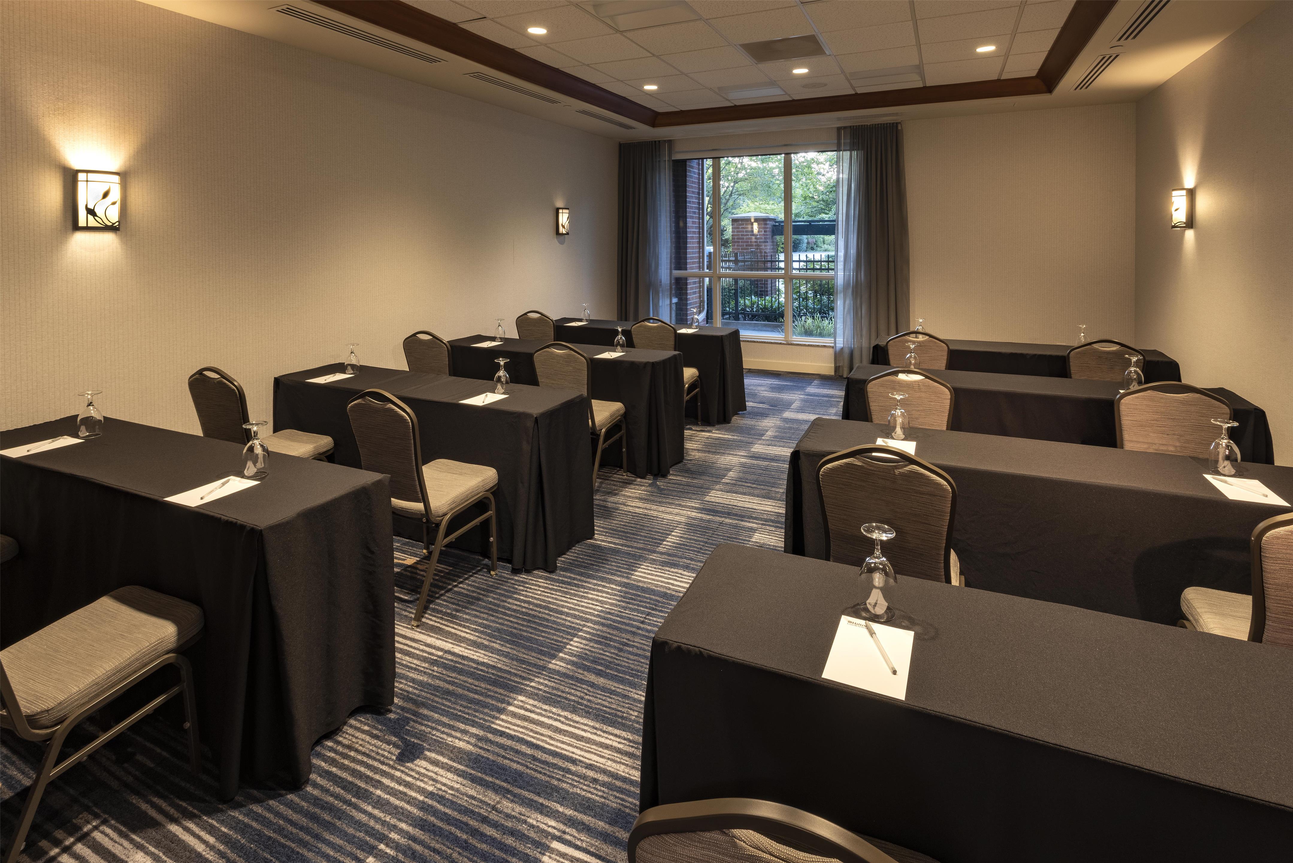 Meeting Room | Hilton Garden Inn Seattle Issaquah
