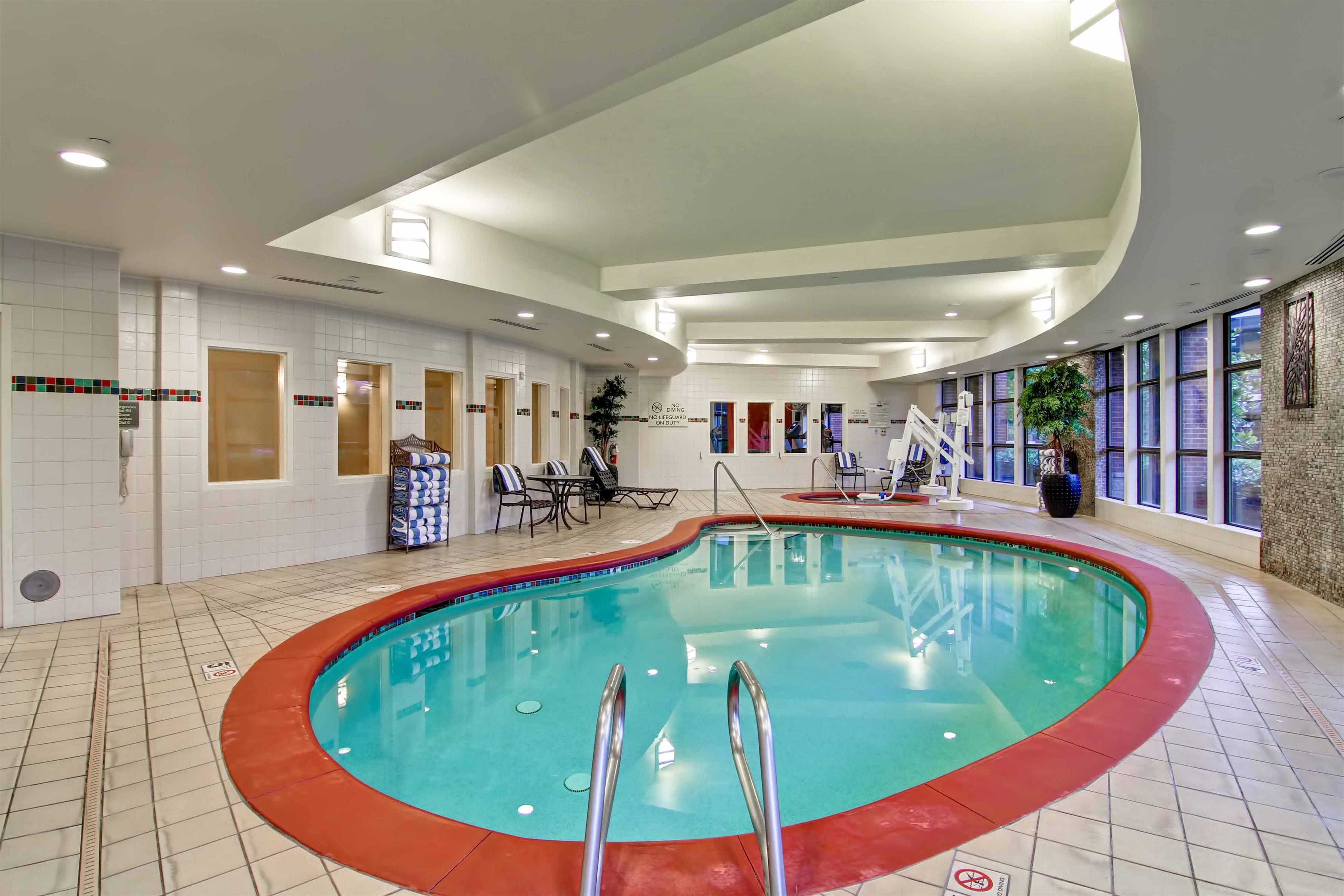 Pool | Hilton Garden Inn Seattle Issaquah