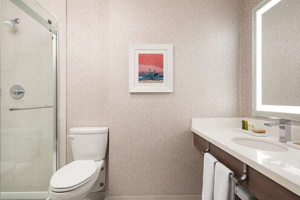  - Hilton Hotel Seattle - I-5, Exits 165 & 165B