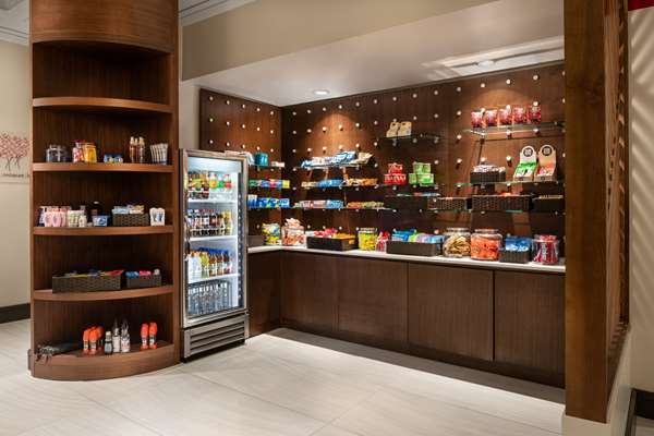 Restaurant - Hilton Hotel Seattle - I-5, Exits 165 & 165B