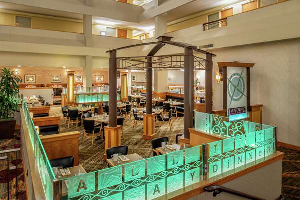 Restaurant - DoubleTree Suites by Hilton Southcenter Tukwila - I-5, Exit 153