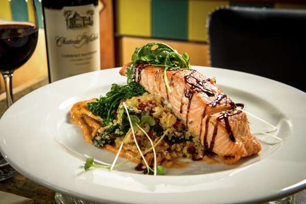 Restaurant - DoubleTree Suites by Hilton Southcenter Tukwila - I-5, Exit 153